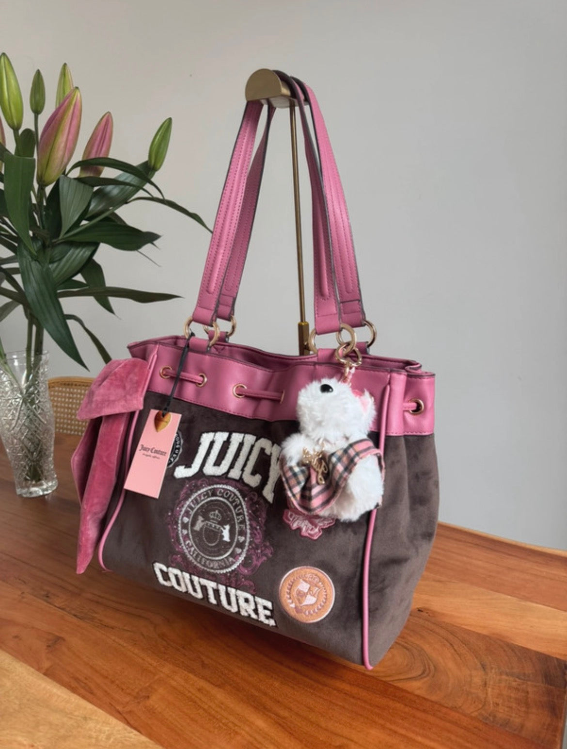 Juicy Couture Y2K велурена чанта с розови панделки и плюшена висулка