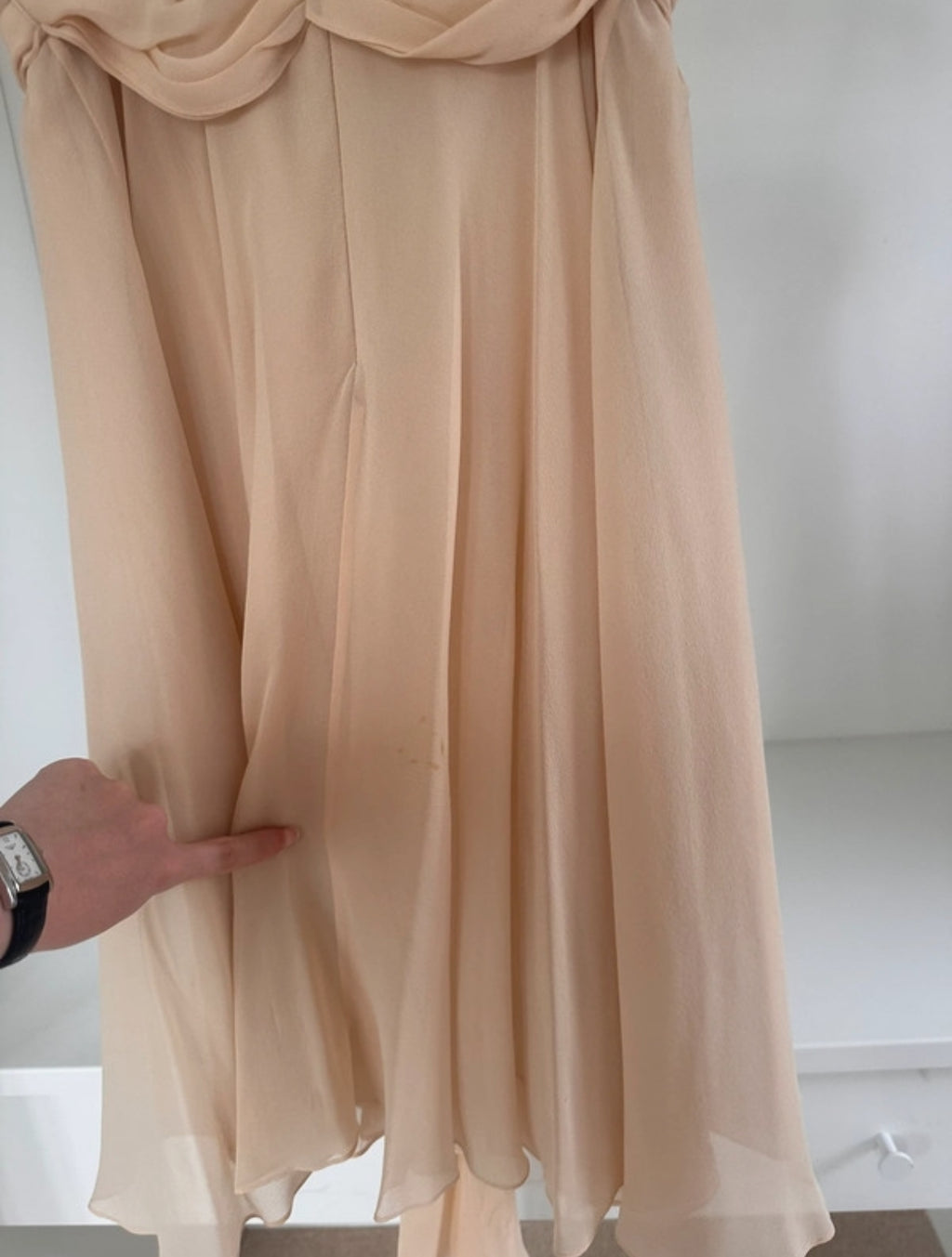 Копринена рокля BCBG Max Azria