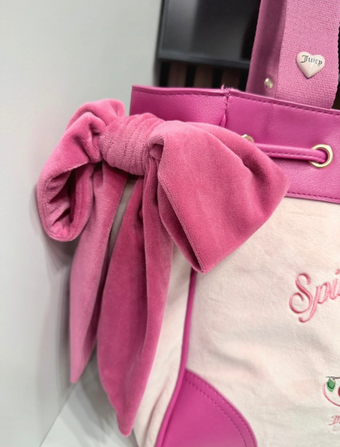 Juicy Couture Sweet Tea Party Daydreamer Tote чанта