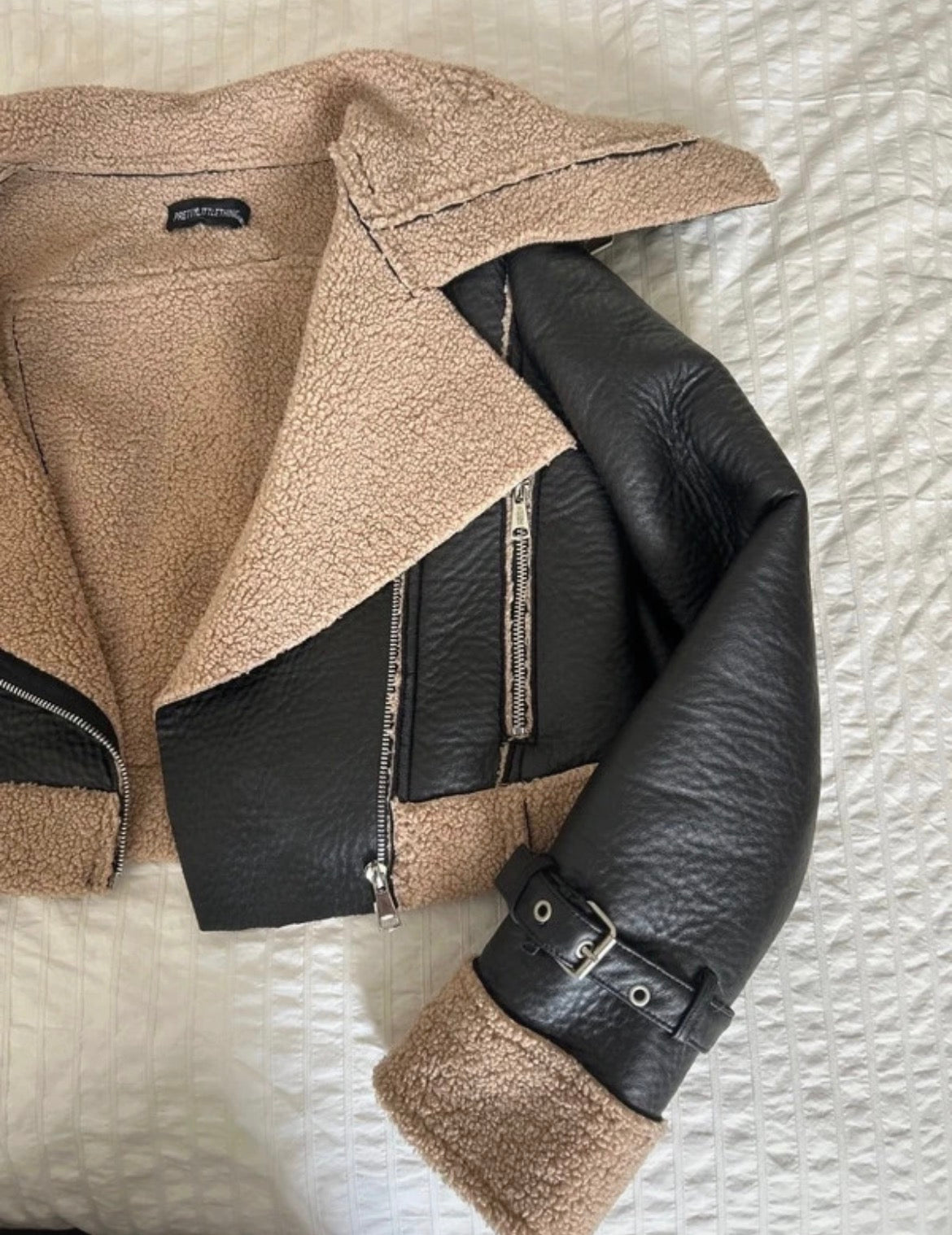 PrettyLittleThing Aviator яке с кожен ефект и пухкава подплата