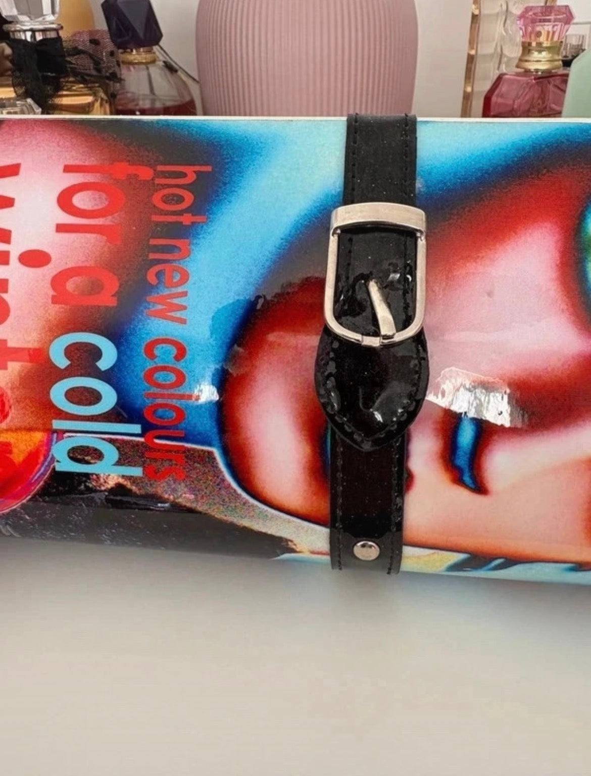 Papà Razzi Magazine Print Clutch