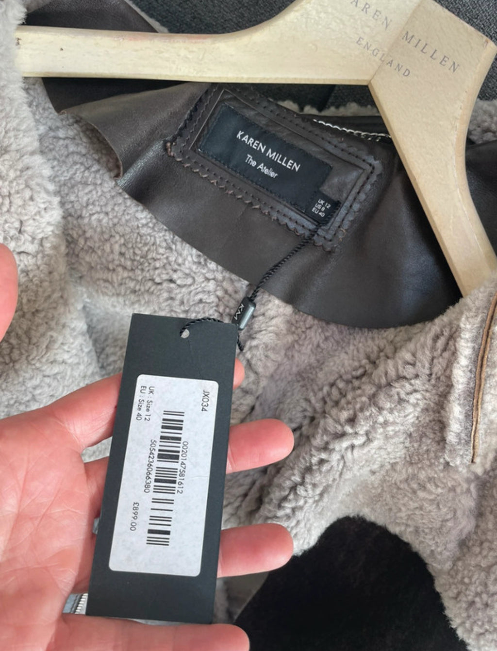 Рядко винтидж авиаторско яке Karen Millen, изработено от естествена овча кожа и естествен shearling косъм от вътрешната страна