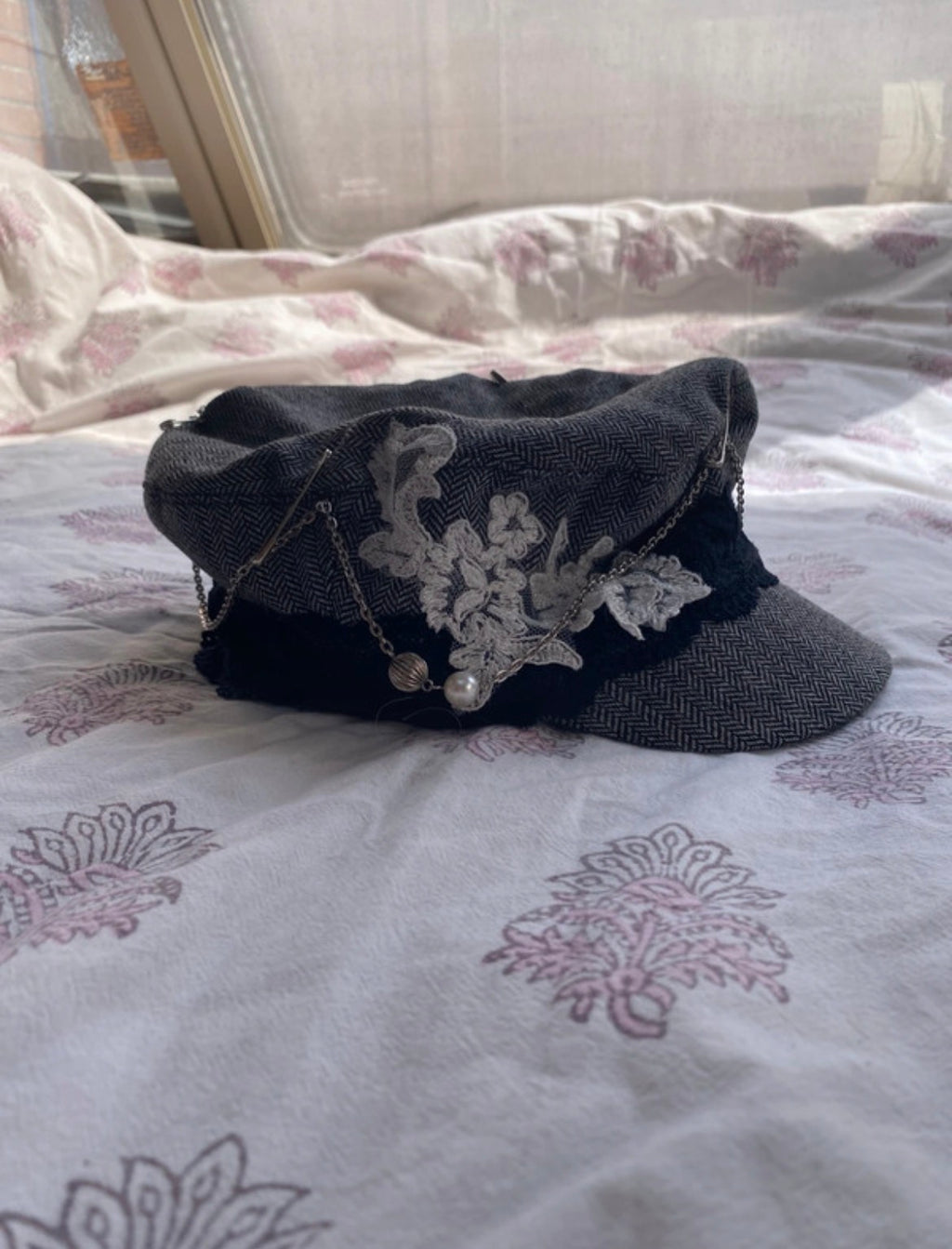 Upcycled Monsoon Herringbone Baker Boy шапка