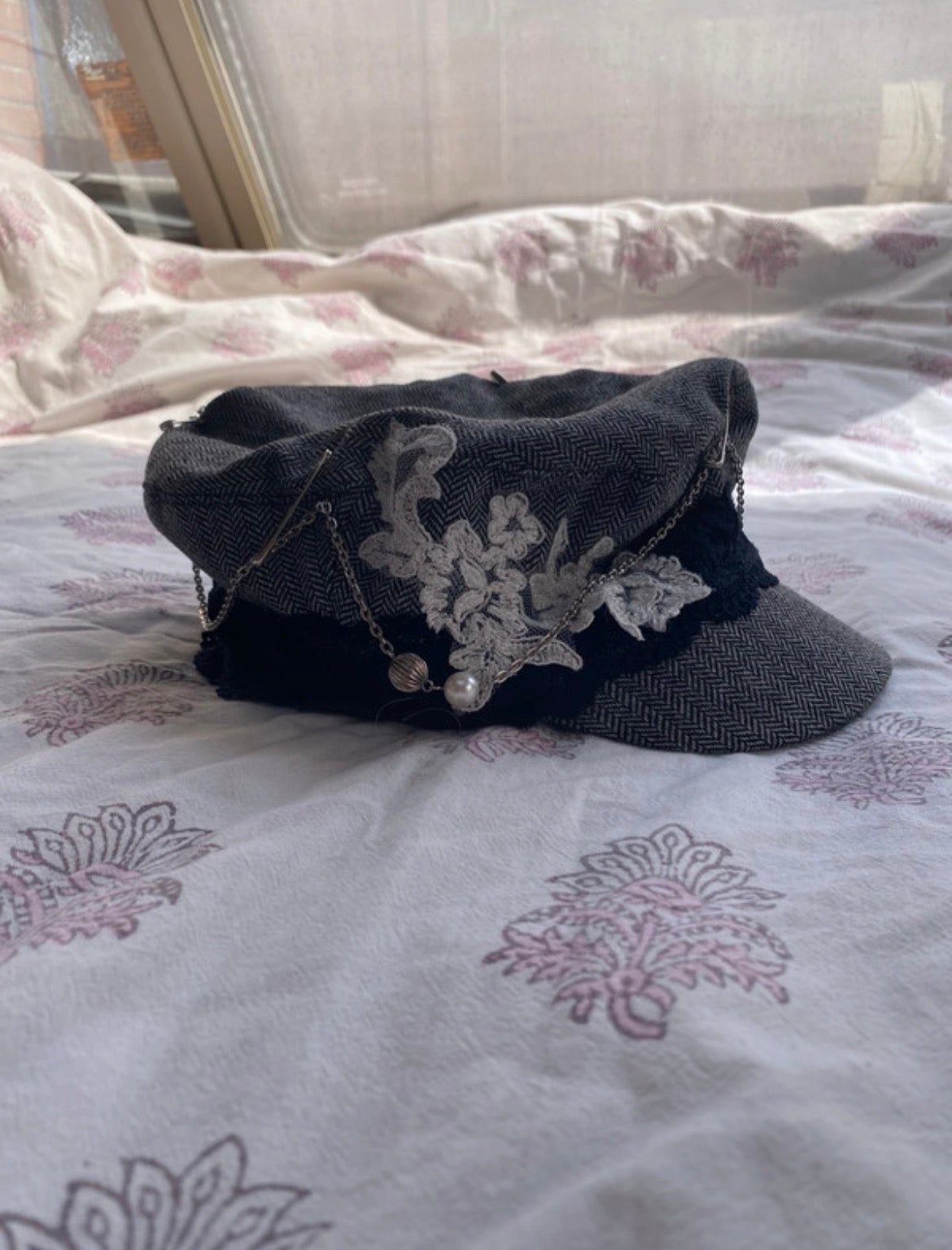 Upcycled Monsoon Herringbone Baker Boy шапка