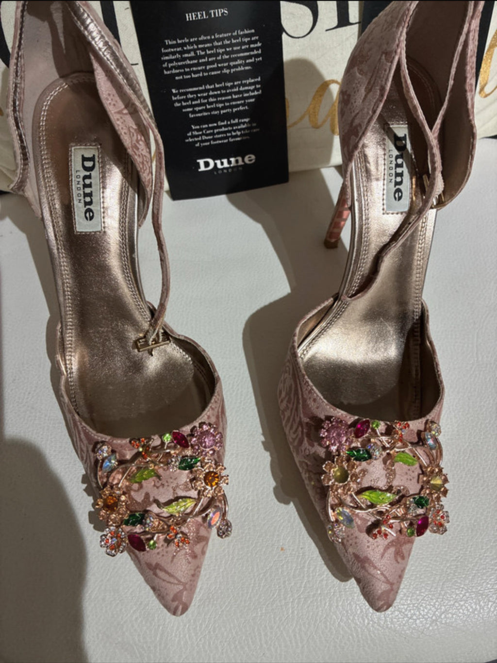 Елегантни обувки Dune London Countess