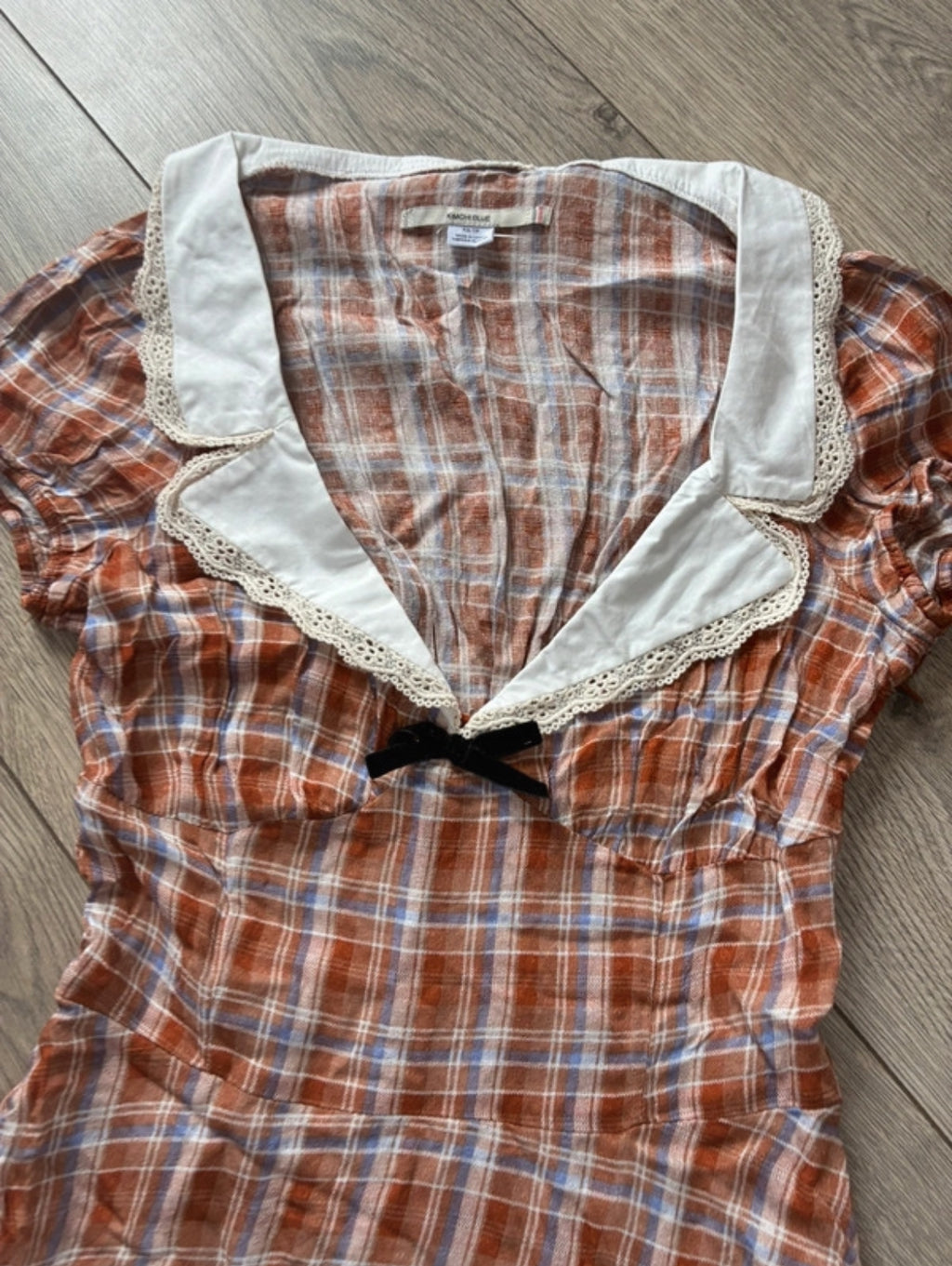 Рокля Kimchi Blue by Urban Outfitters
