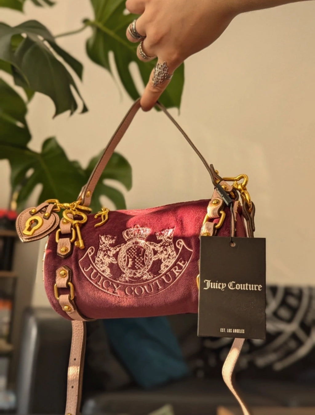 Рядка Juicy Couture barrel чанта