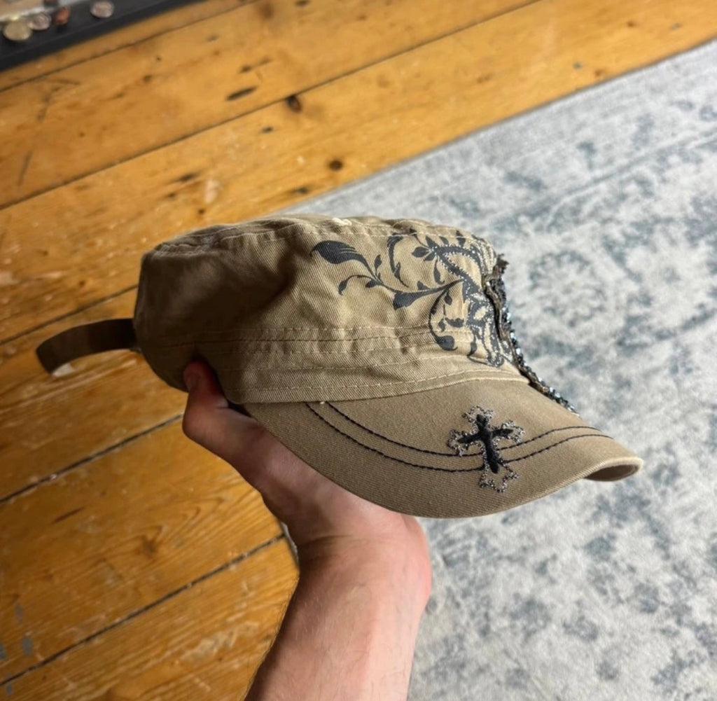 Y2K Khaki Floral Cross Cadet шапка с козирка