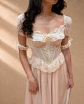 Coquette рокля Lace Made