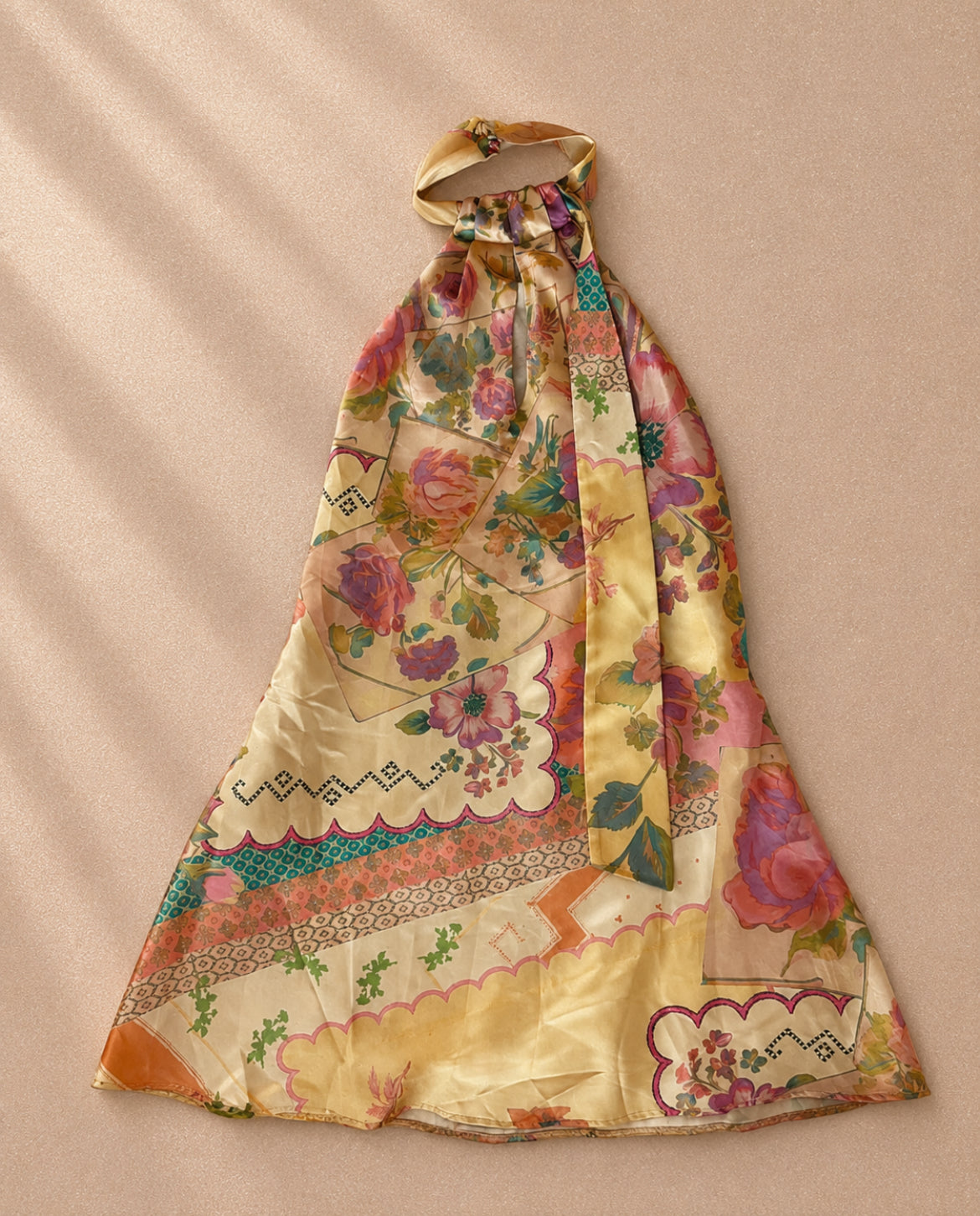 Reclaimed Vintage флорална сатенена мини рокля