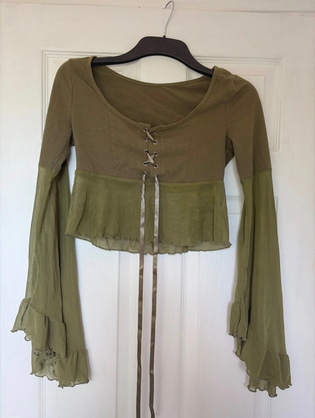 Olive Green Fairycore Lace-Up Bell Sleeve топ
