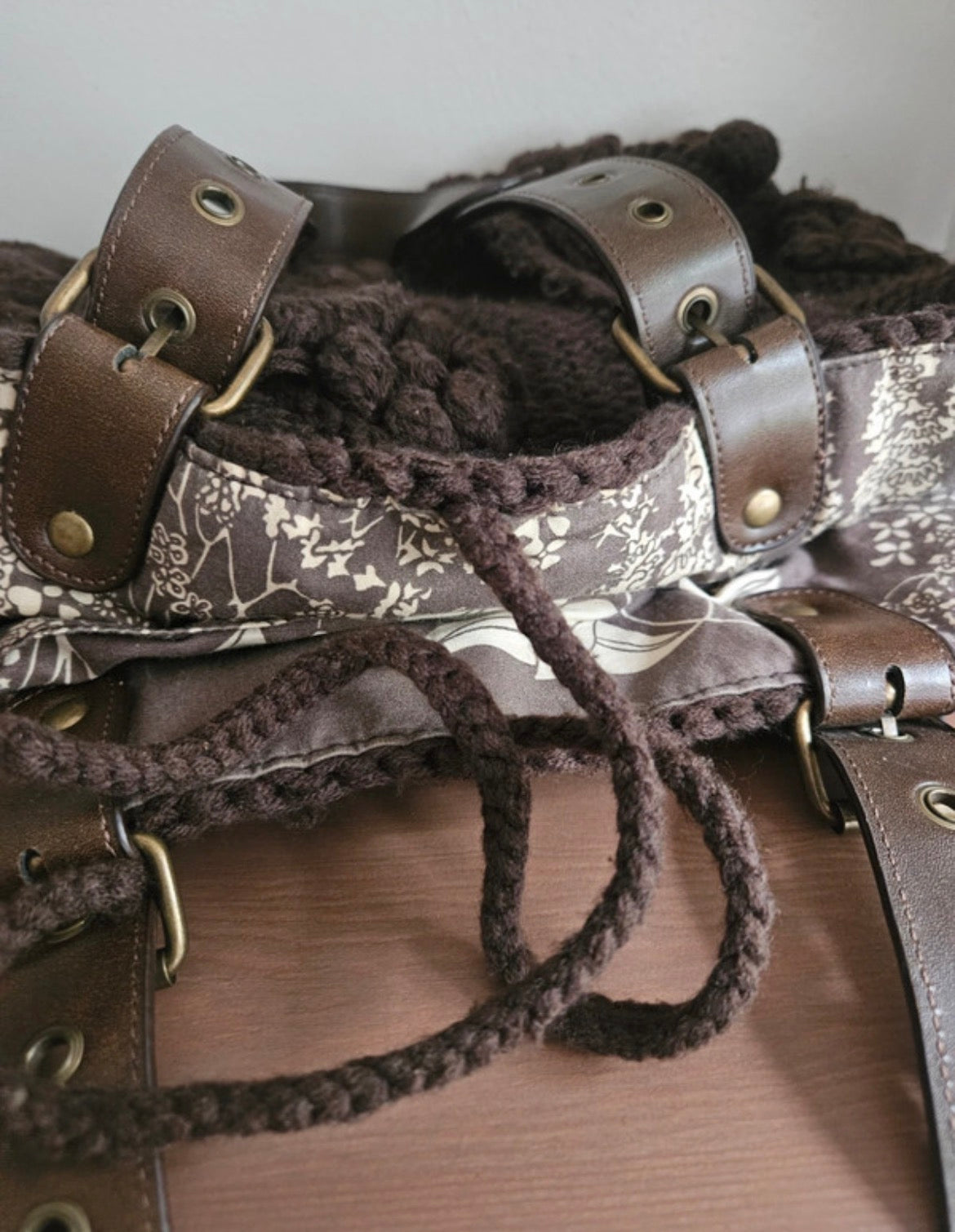 Vintage Next Chunky Cable Knit Hobo чанта