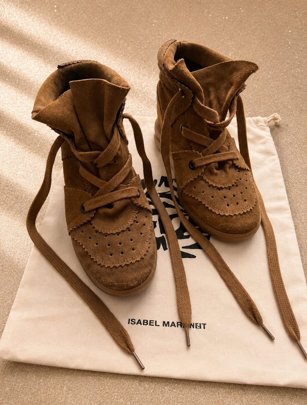 Isabel Marant Bobby 50 кецове на платформа