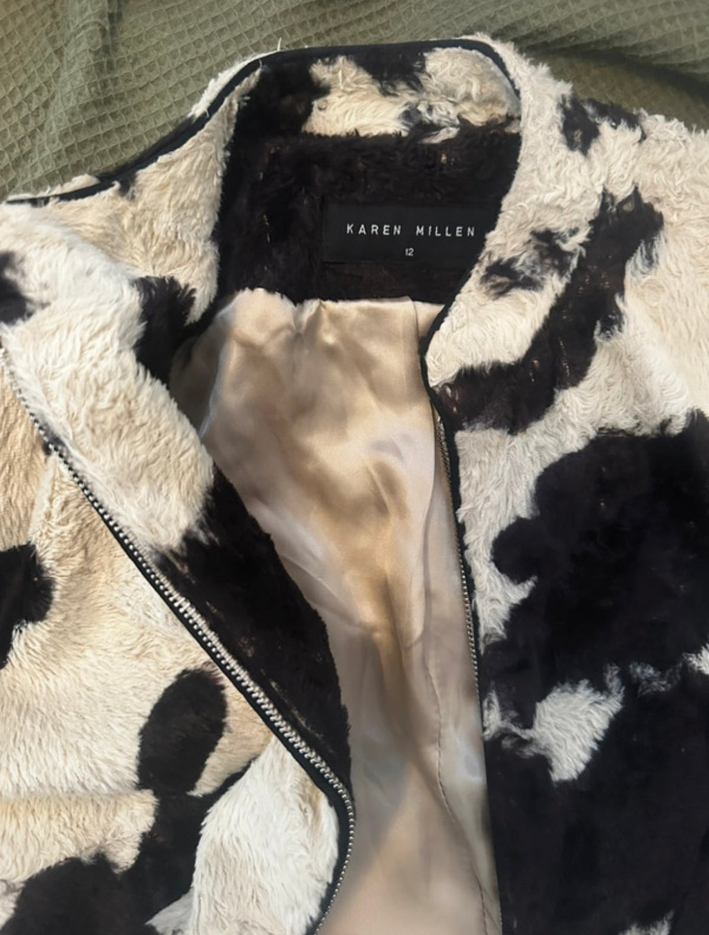 Vintage Karen Millen яке с cow print и пухкава текстура