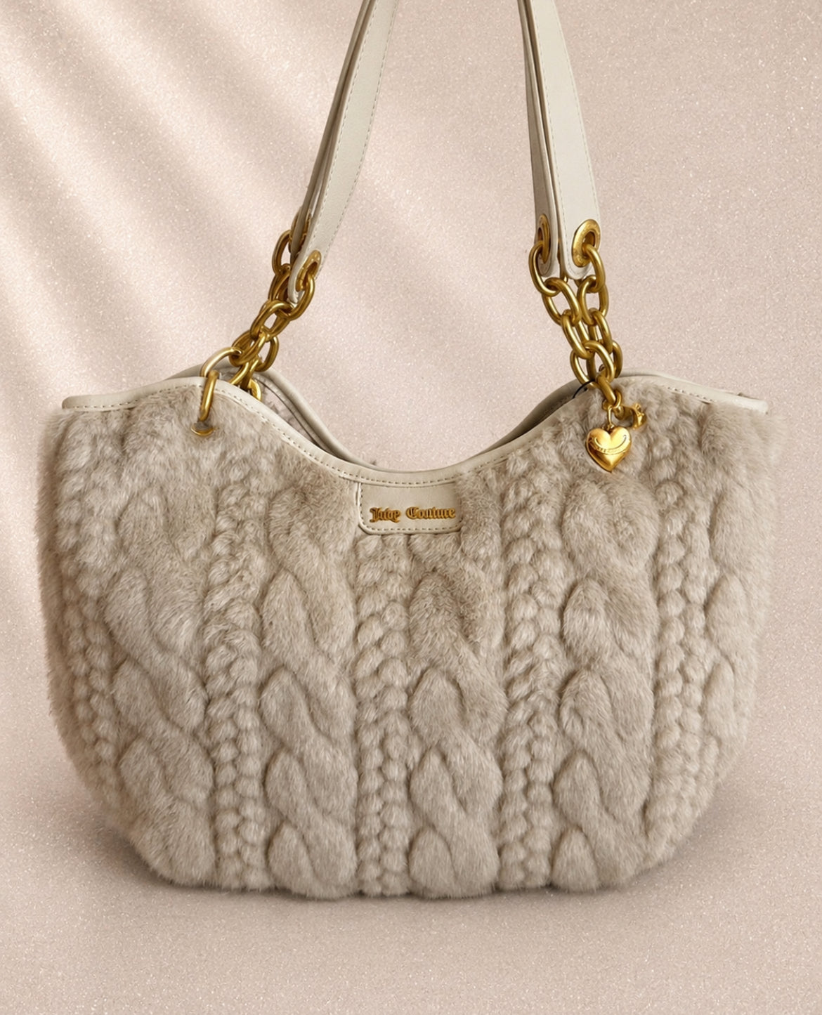 Рядка Juicy Couture faux fur чанта