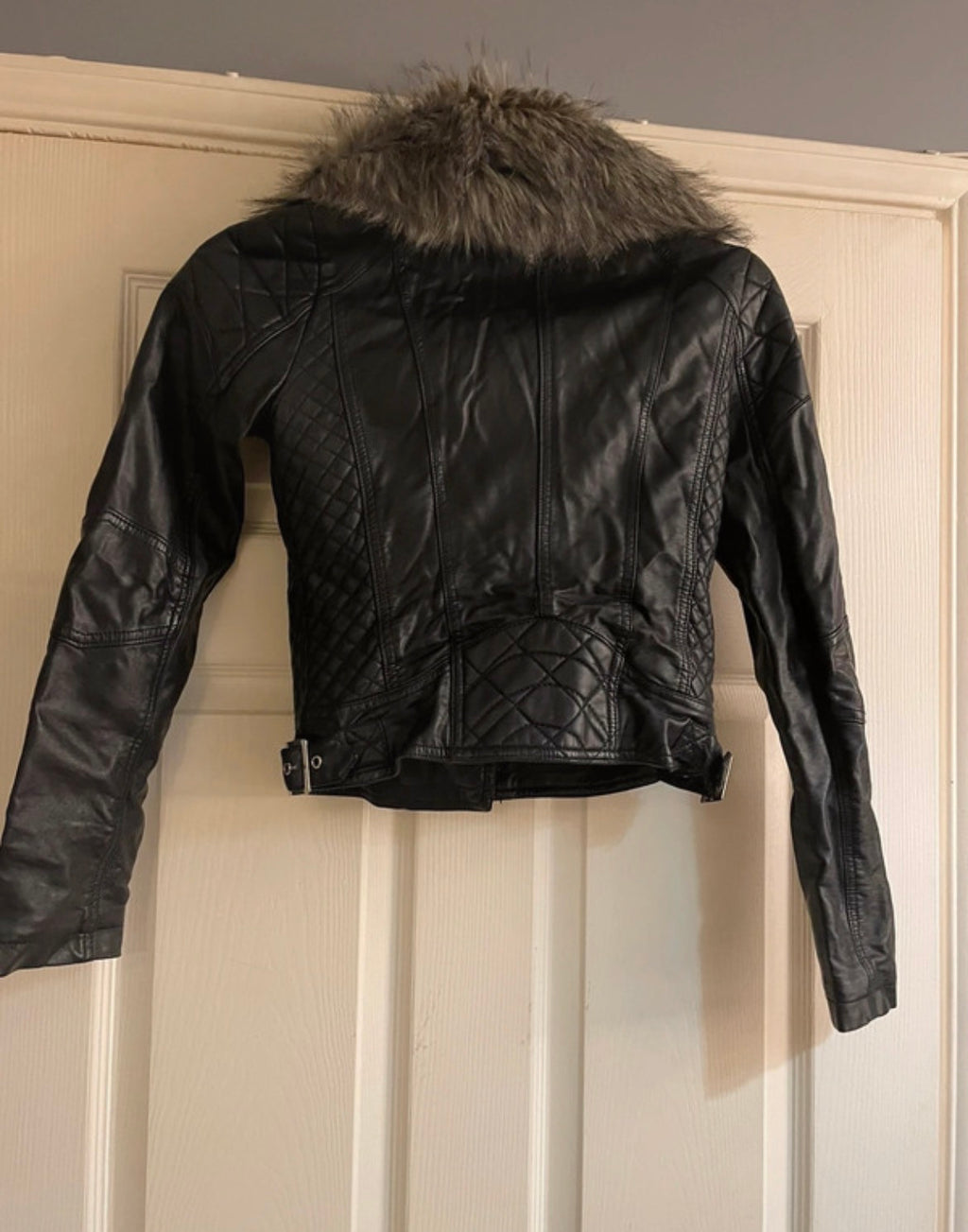 Lipsy London x Michelle Keegan Faux Leather Biker яке