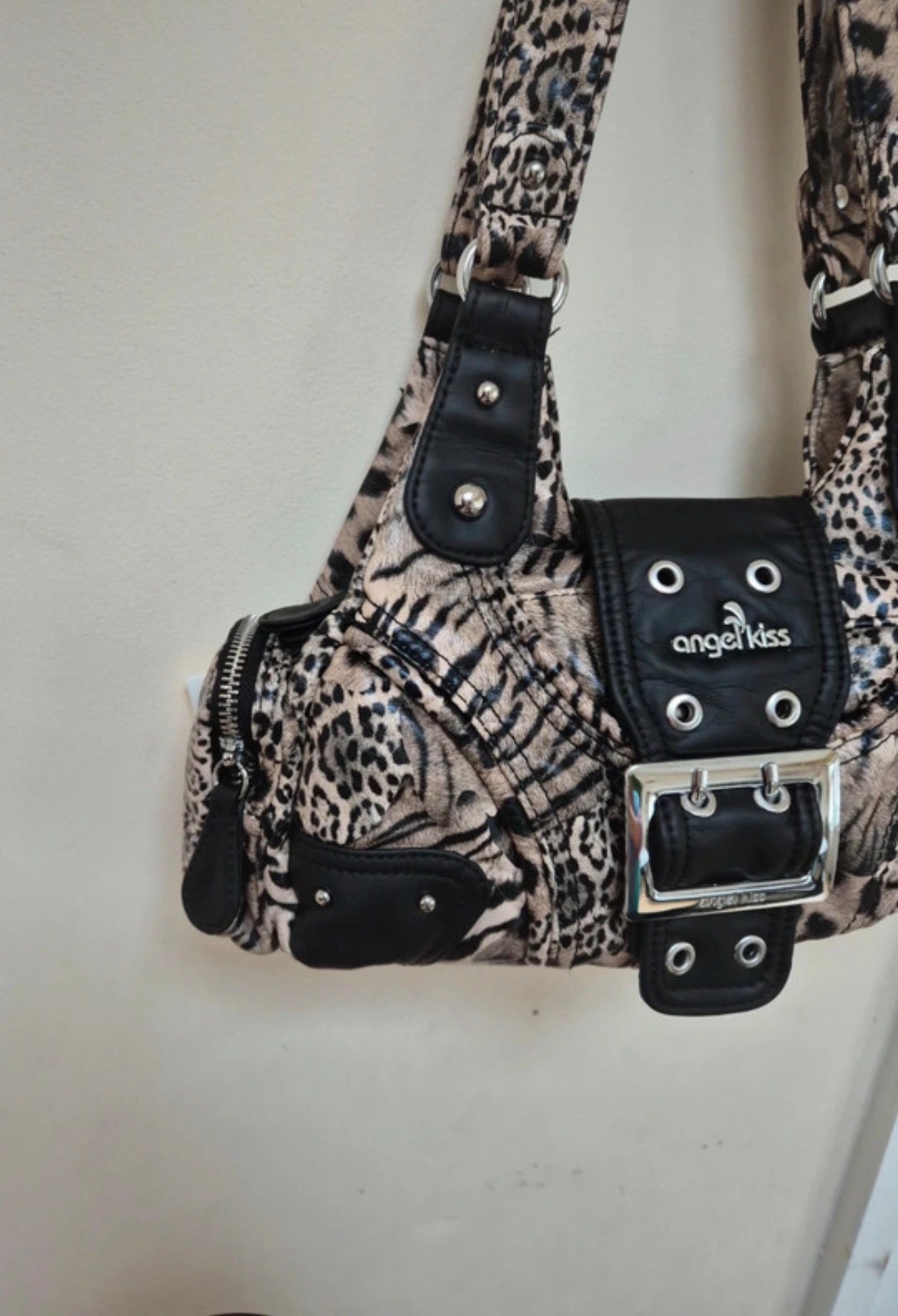 Angel Kiss Animal Print Mini Shoulder чанта
