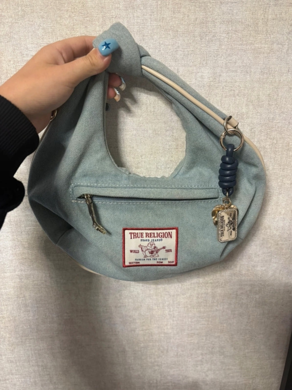 True Religion shoulder bag в светлосин denim