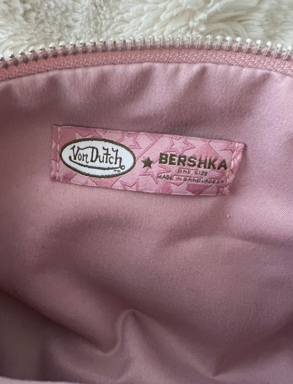 Von Dutch x Bershka Limited Edition Barrel чанта