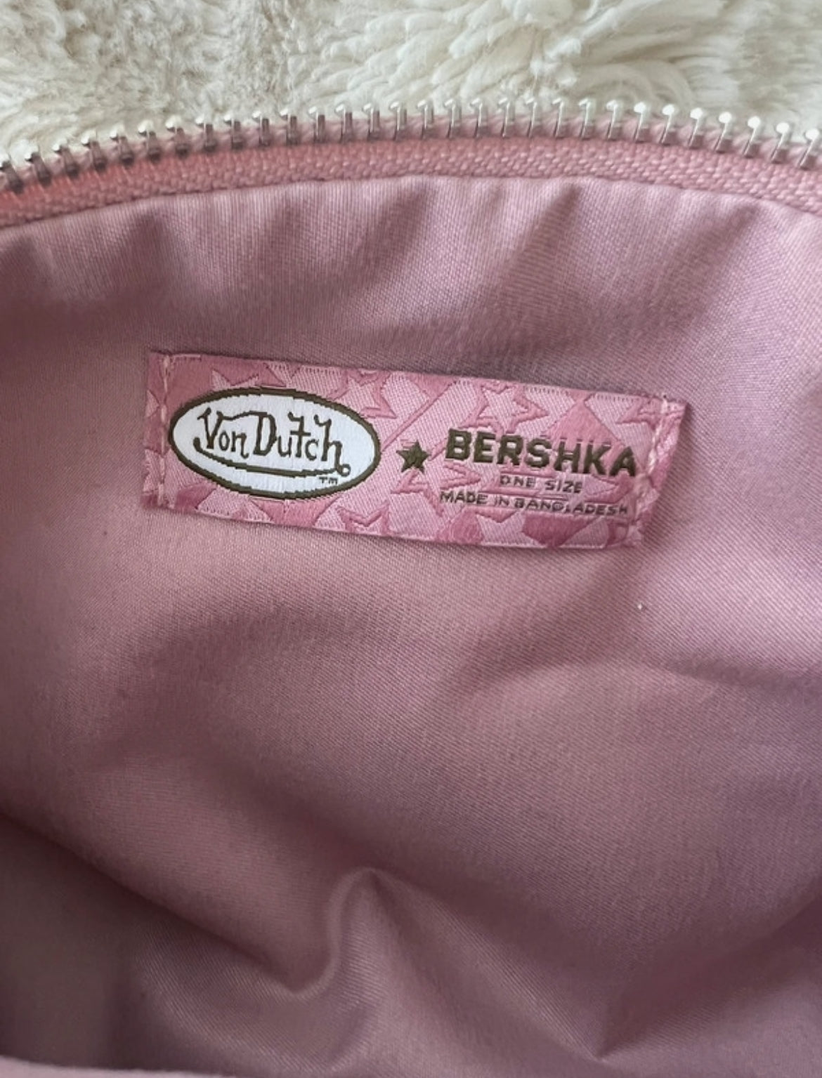 Von Dutch x Bershka Limited Edition Barrel чанта