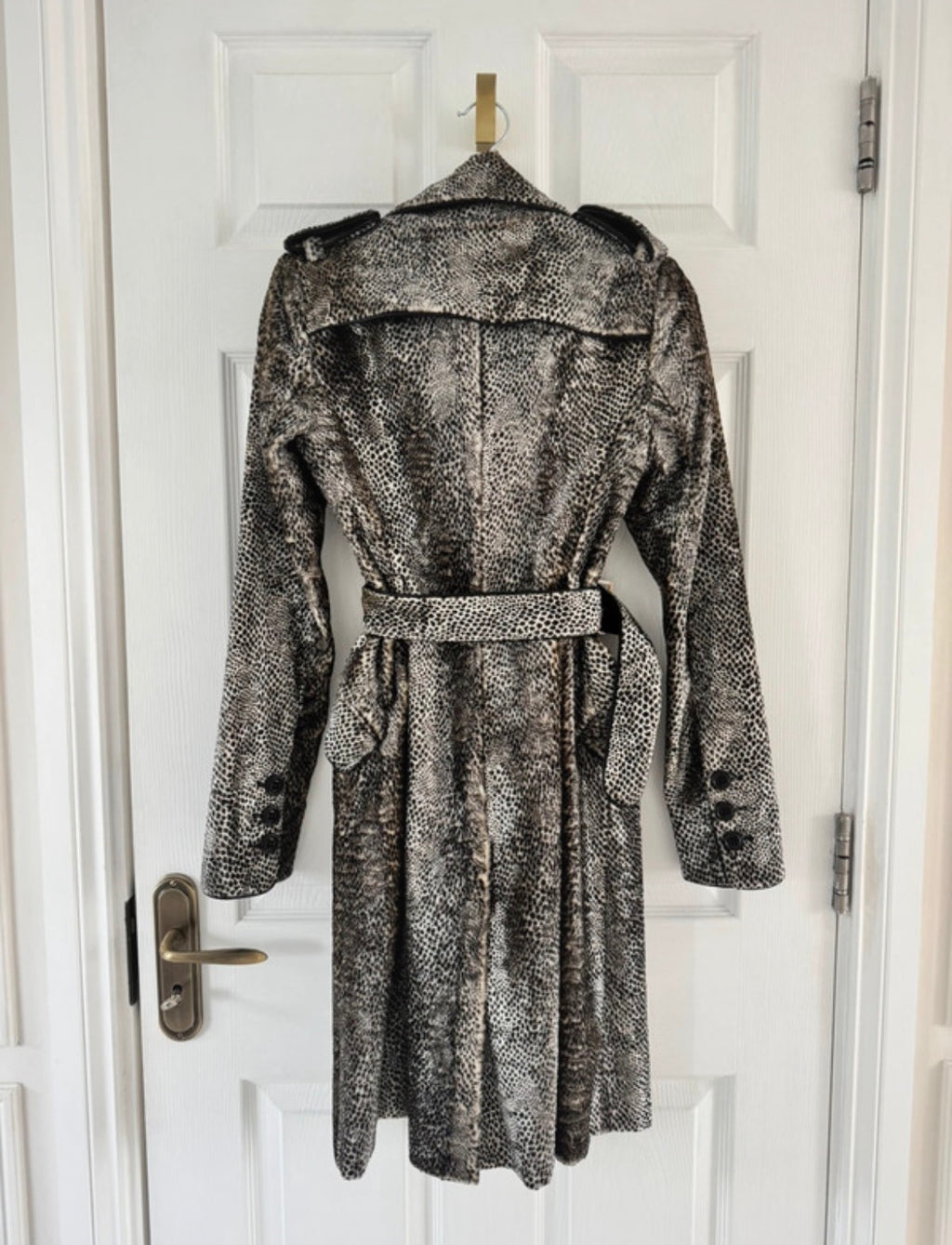 Vintage Karen Millen дълго палто със змийски принт и колан