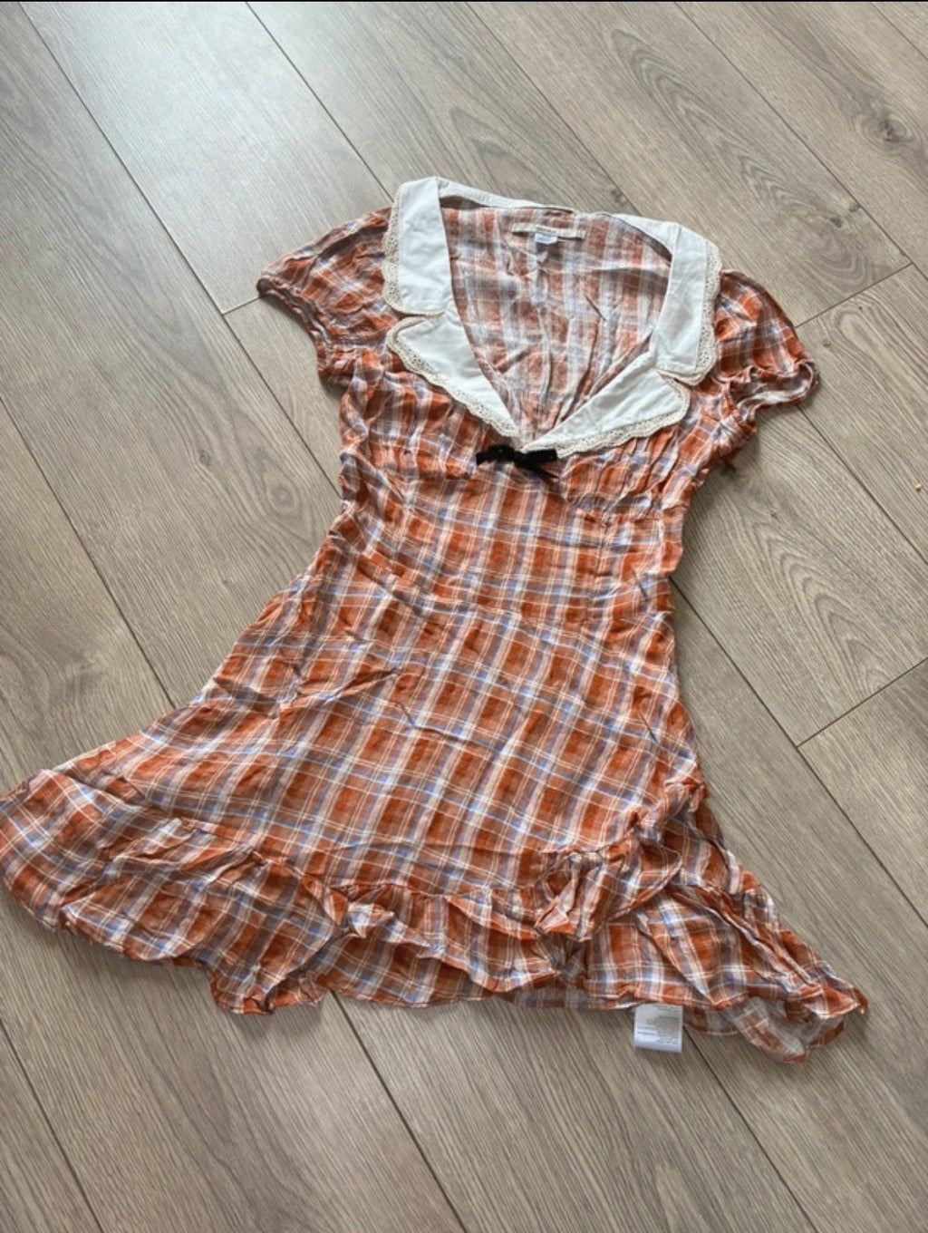 Рокля Kimchi Blue by Urban Outfitters
