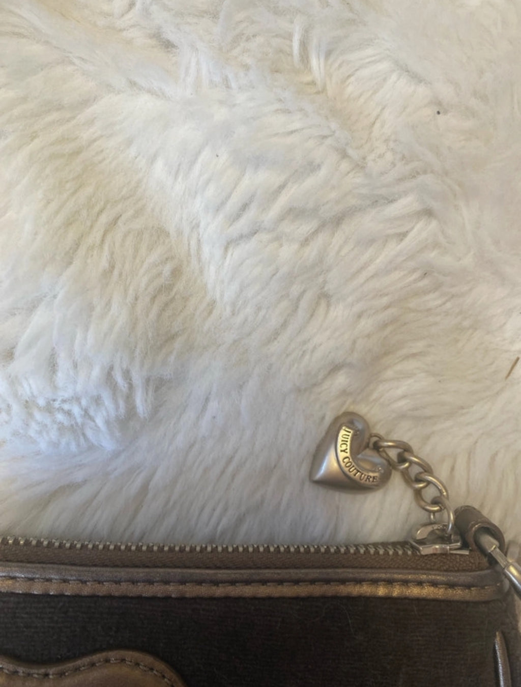 Винтидж Juicy Couture baguette чанта от началото на 2000-те