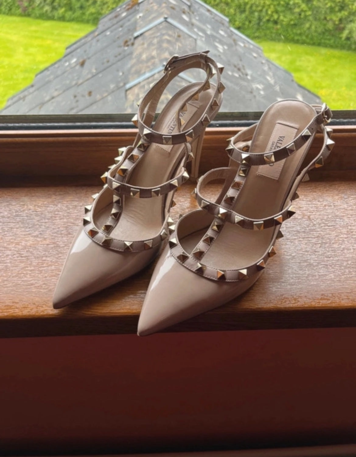 Valentino Garavani Rockstuds обувки на ток - 38