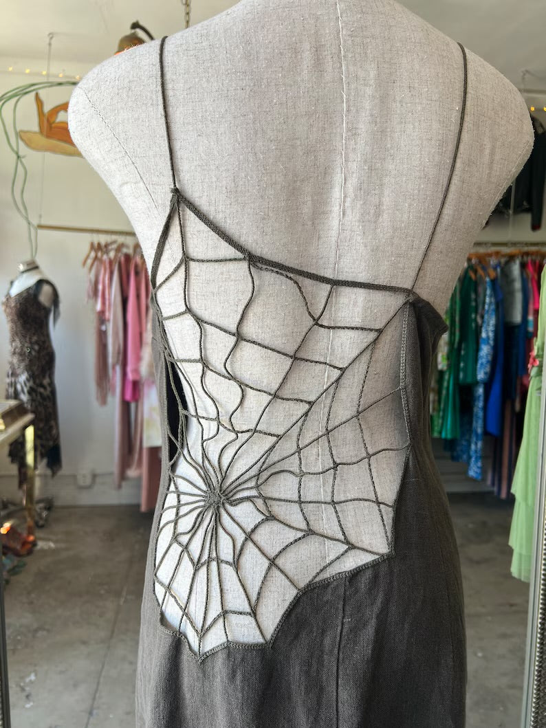 Paloma Wool Spider Dress - перфектна за Хелуин визия