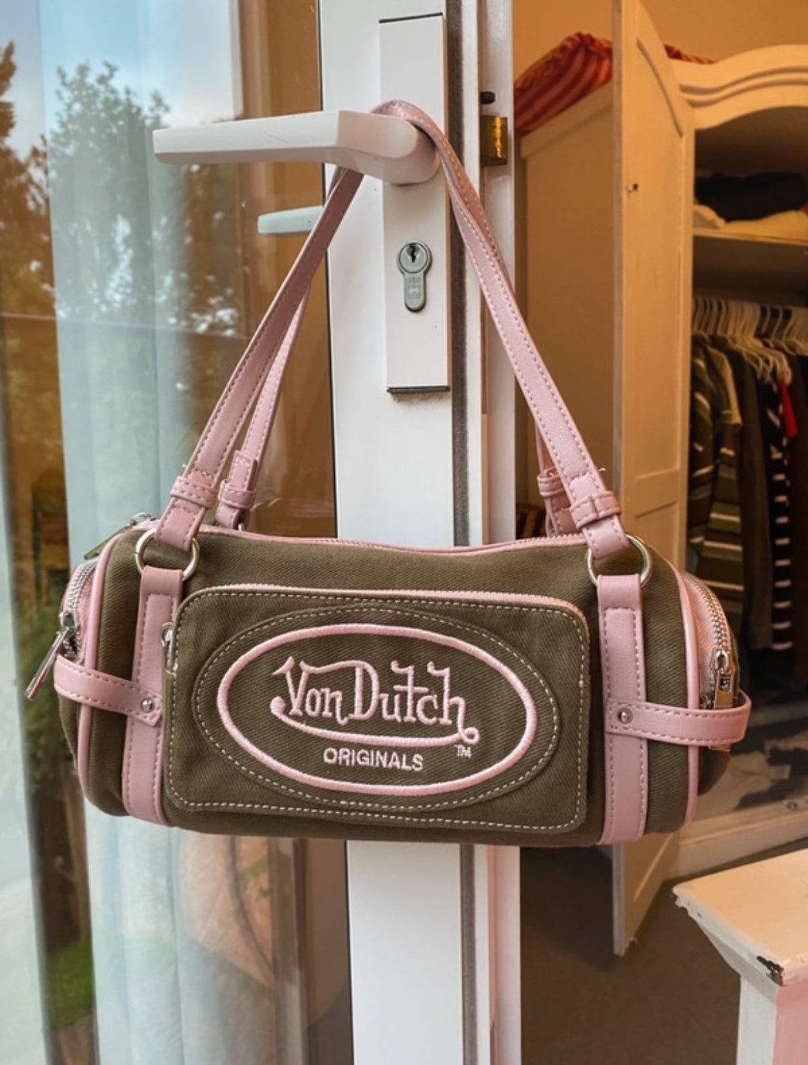 Von Dutch x Bershka Limited Edition Barrel чанта