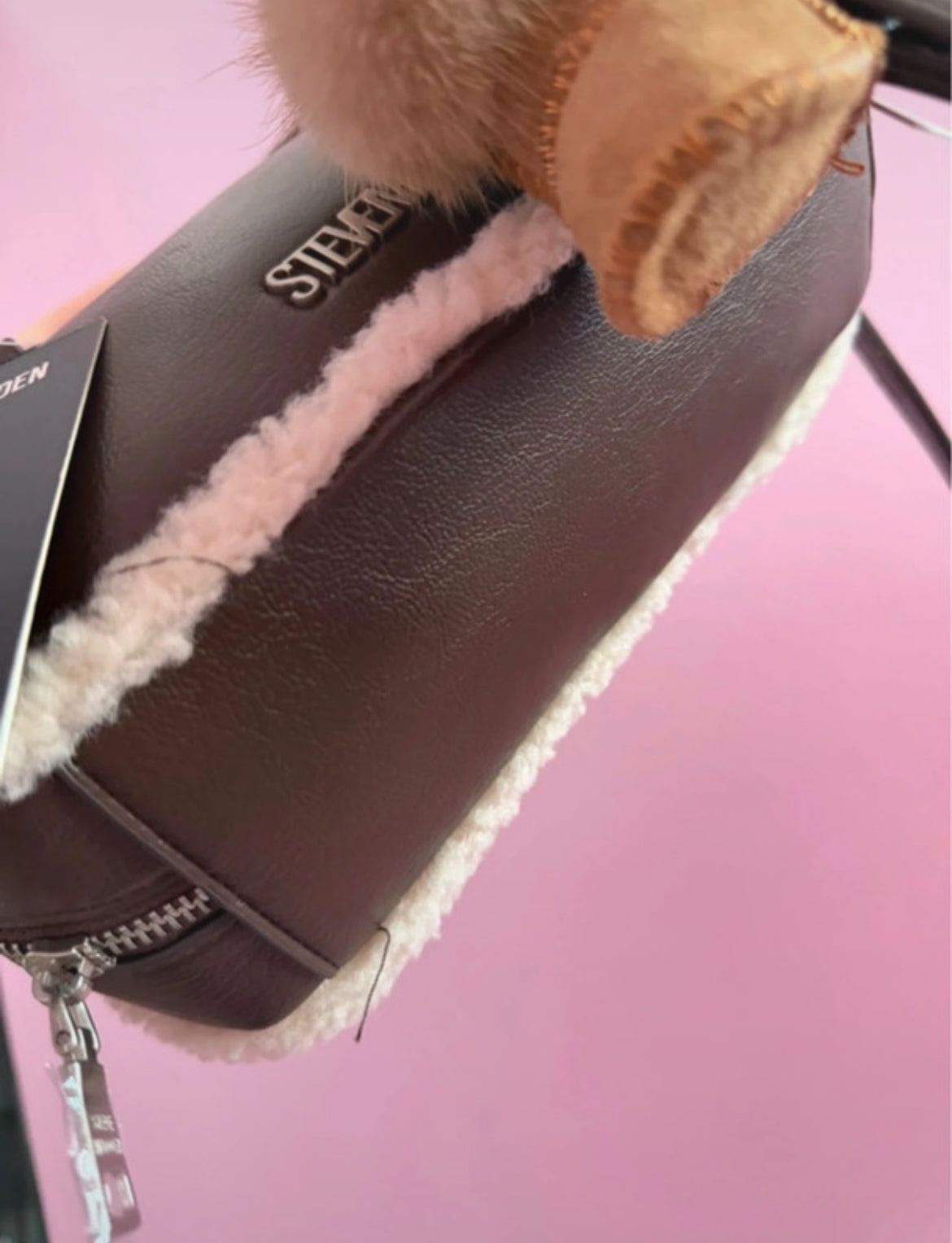 Чанта Steve Madden с teddy акценти