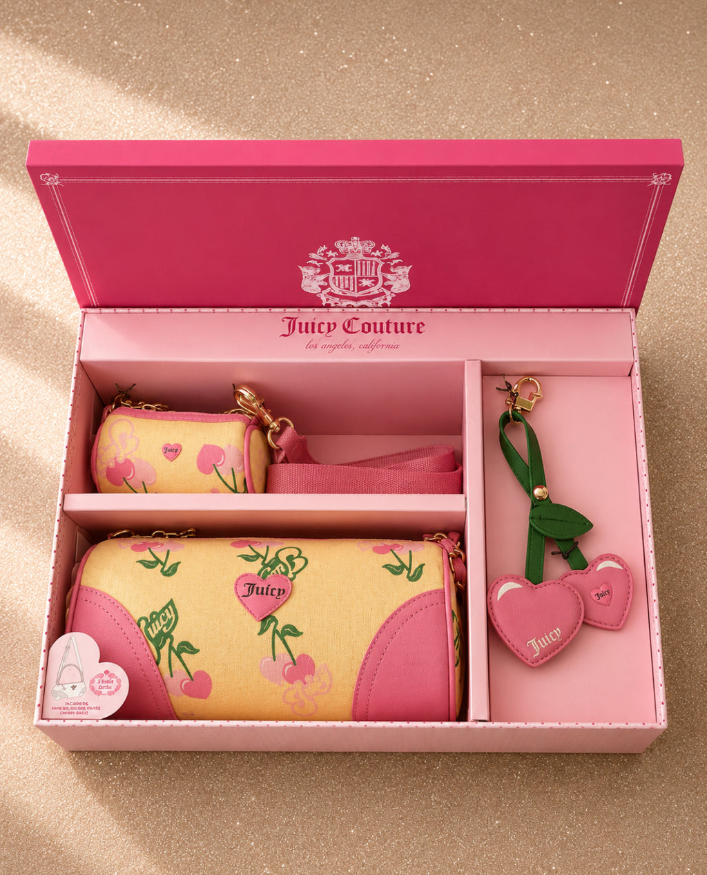 Лимитиран комплект Juicy Couture с емблематична barrel bag, мини pouch, crossbody презрамка и черешов charm