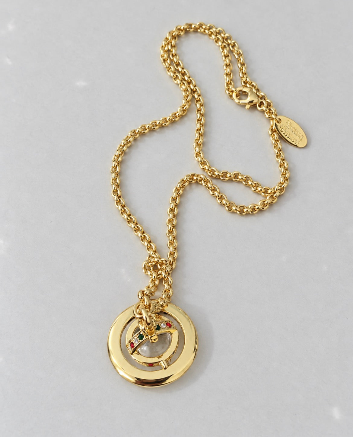 Vivienne Westwood златисто колие с Orb висулка и цветни кристали
