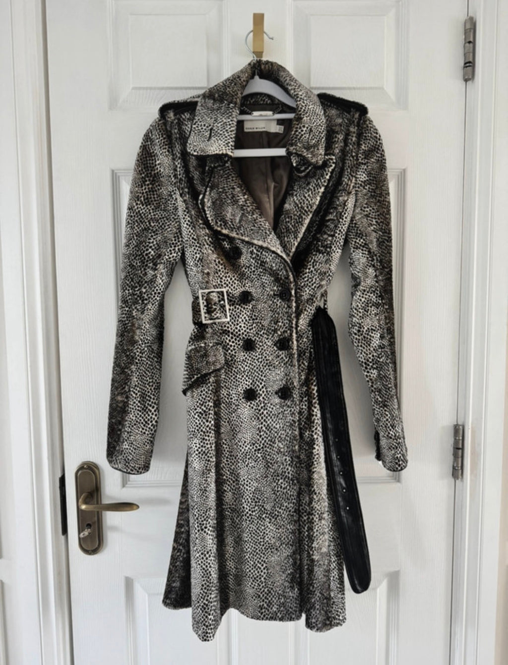 Vintage Karen Millen дълго палто със змийски принт и колан