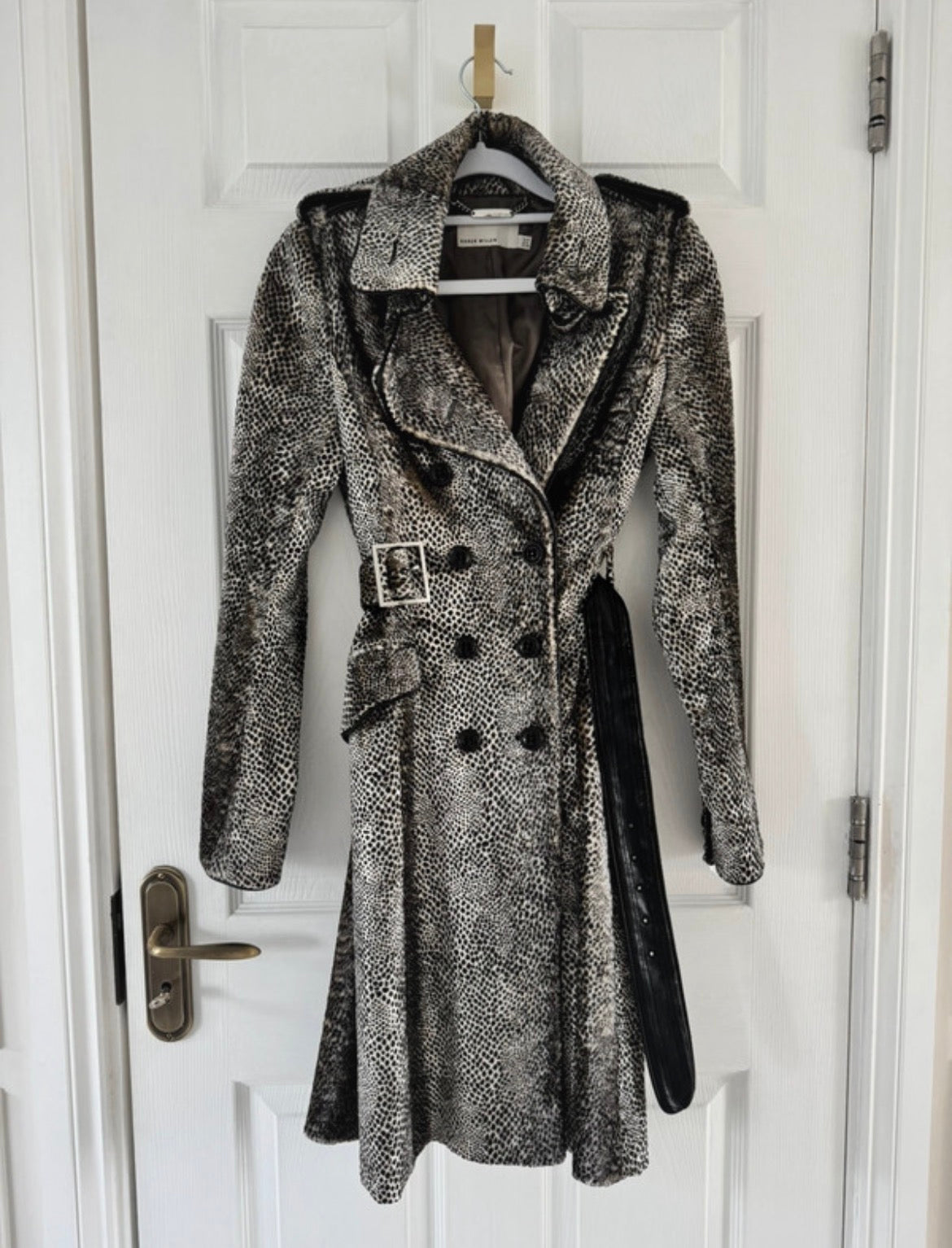 Vintage Karen Millen дълго палто със змийски принт и колан