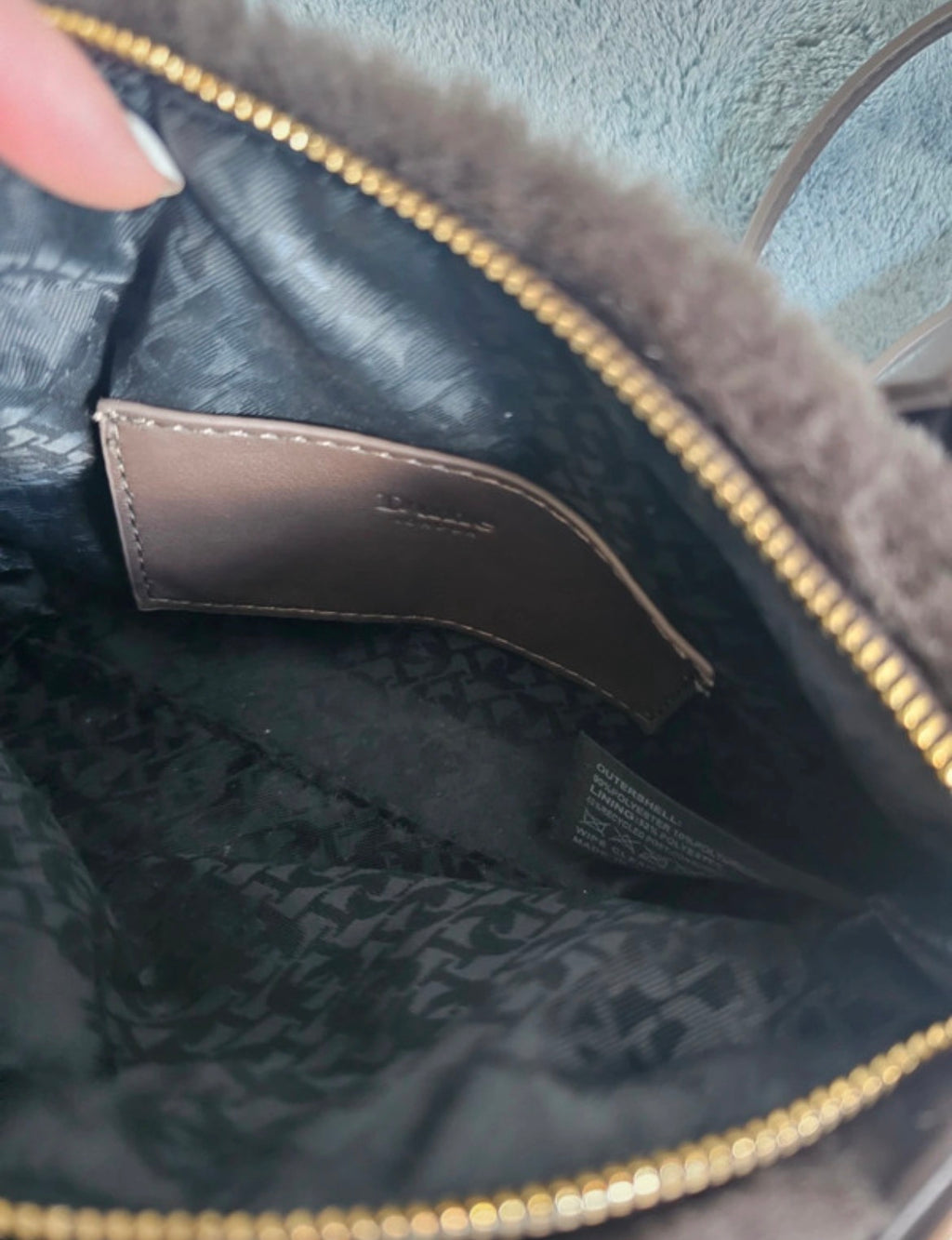 Dune Faux Fur Mini Crossbody чанта