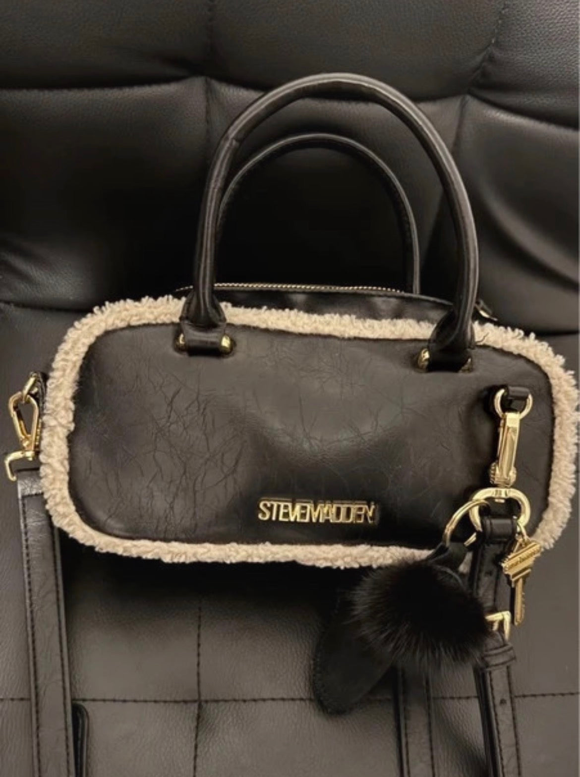 Steve Madden Faux Leather Teddy Trim чанта