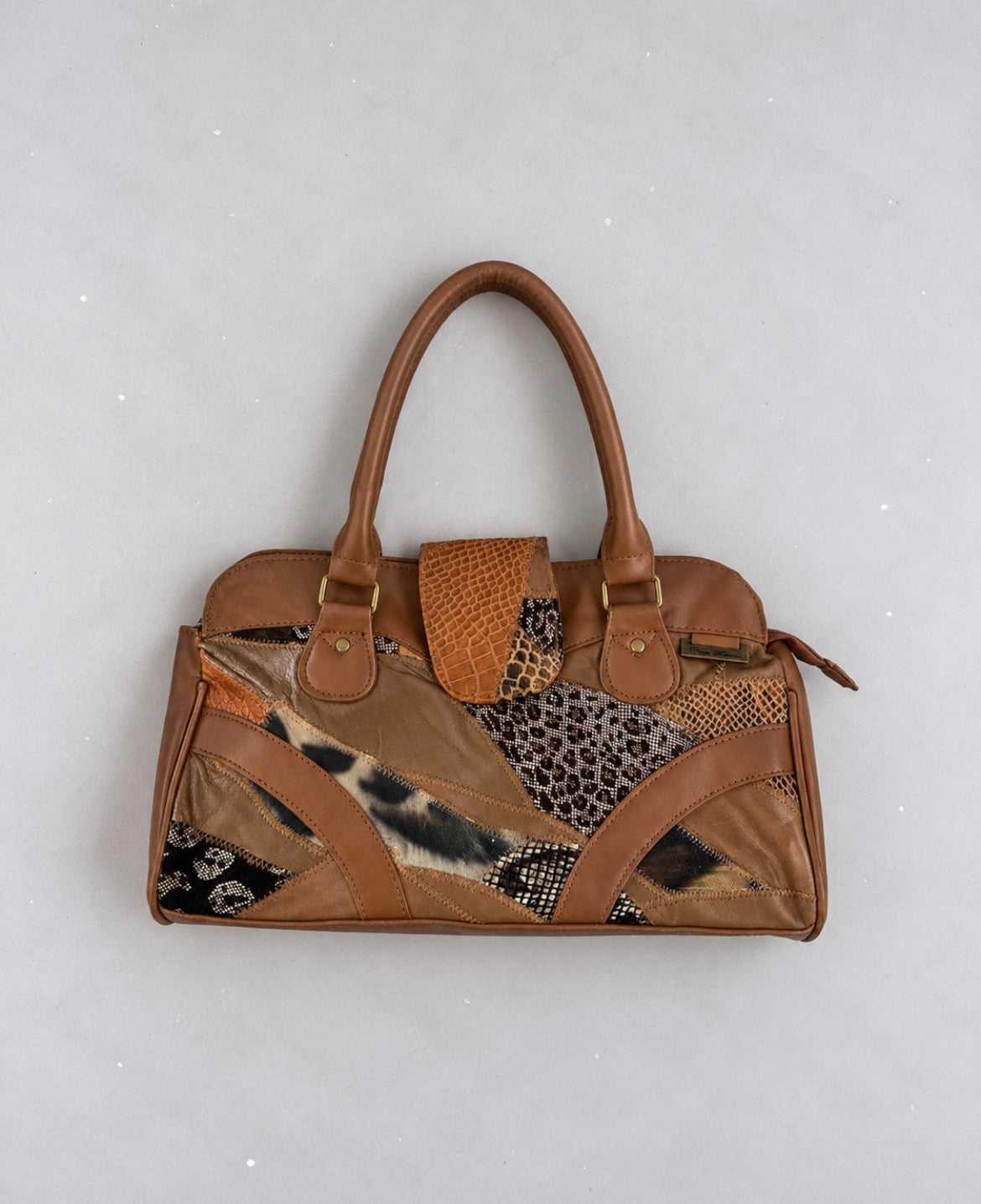 Rosa Benini Y2K Patchwork Bowling Bag – винтидж чанта с животински принтове