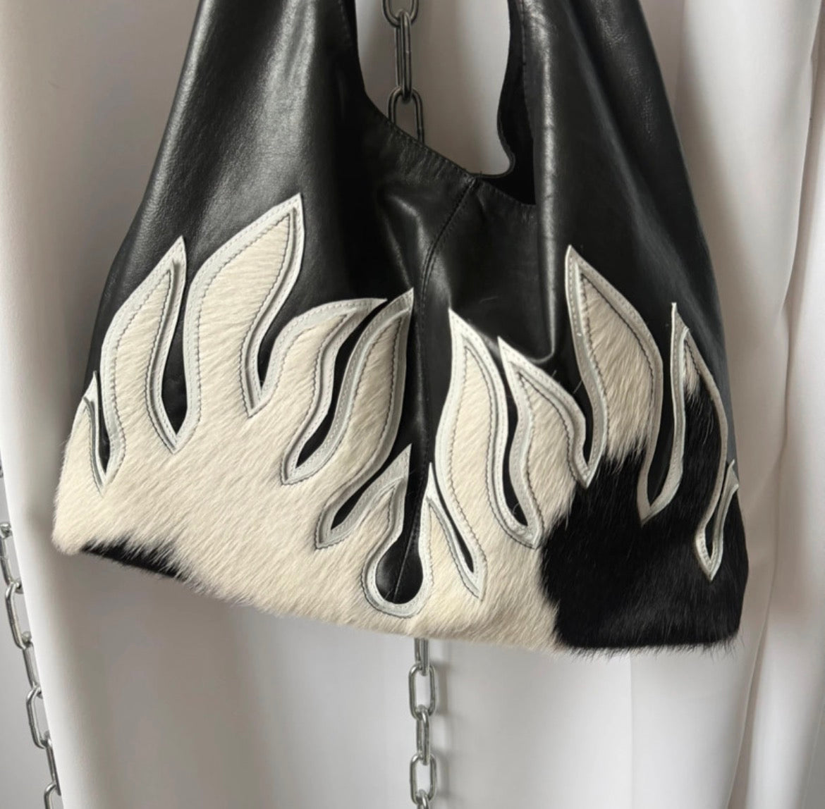 Vintage Flame Hobo чанта с естествен косъм