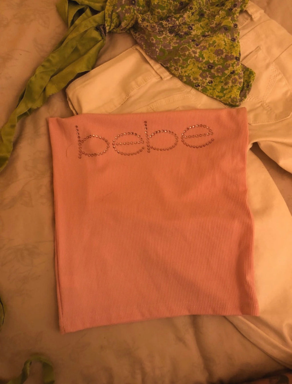 Bebe Y2K розов bandeau топ с кристално лого