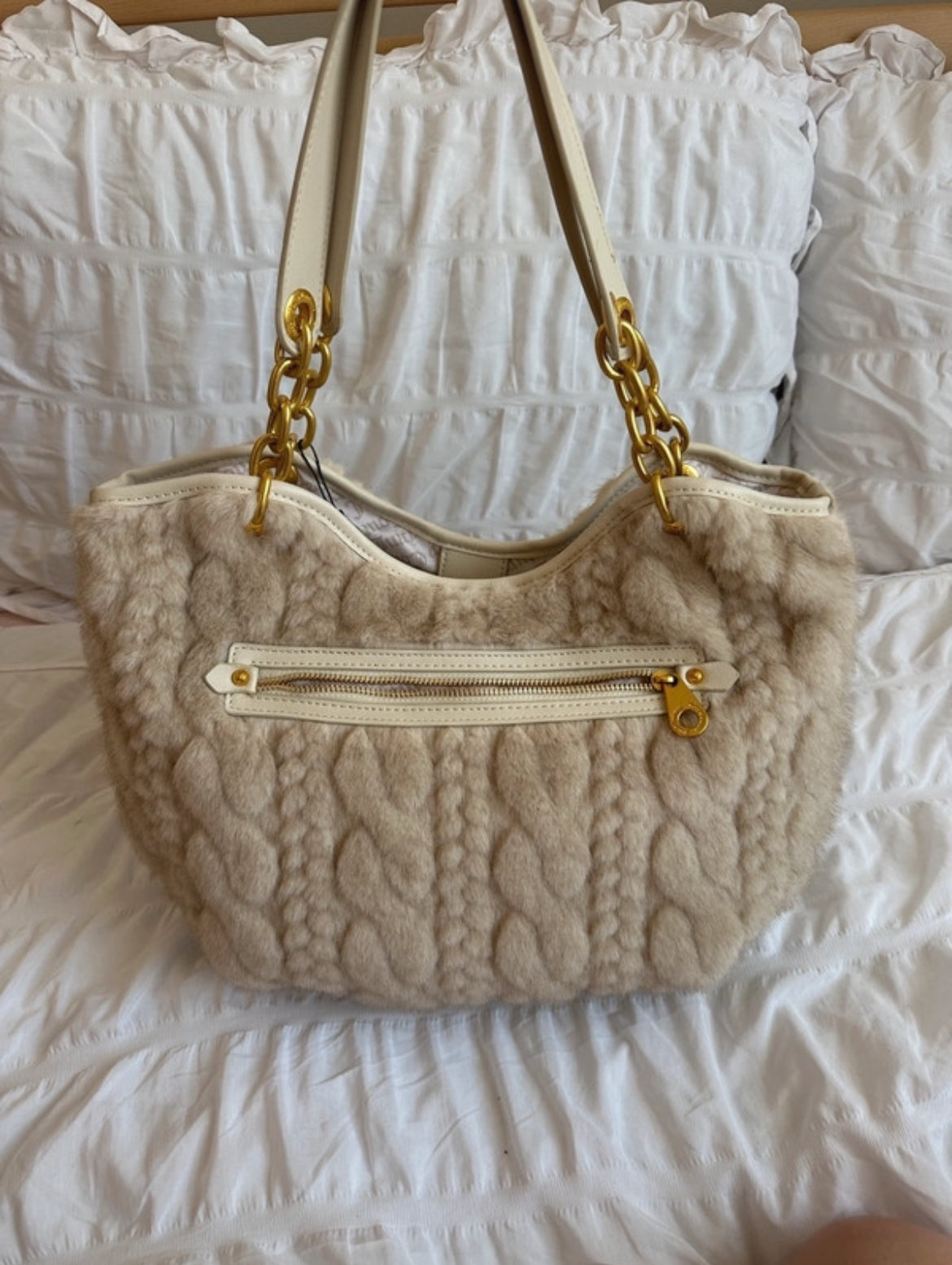 Рядка Juicy Couture faux fur чанта
