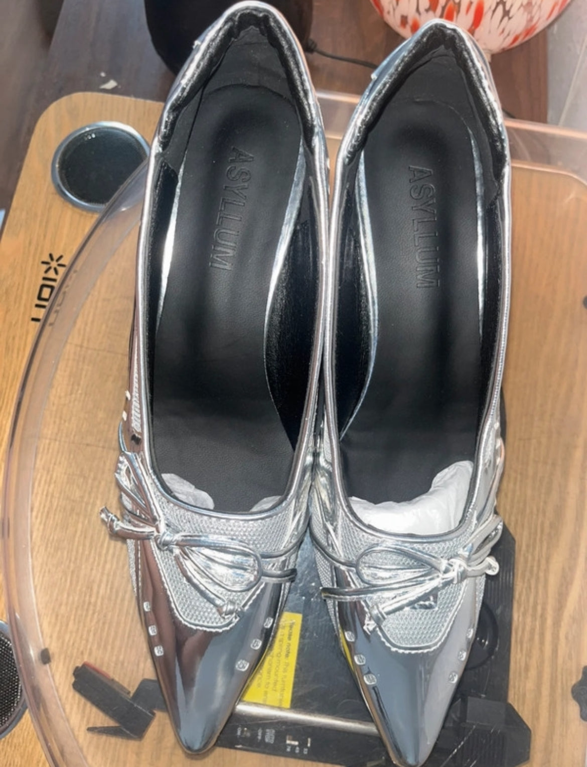 Asylum sneaker heels в футуристичен silver chrome