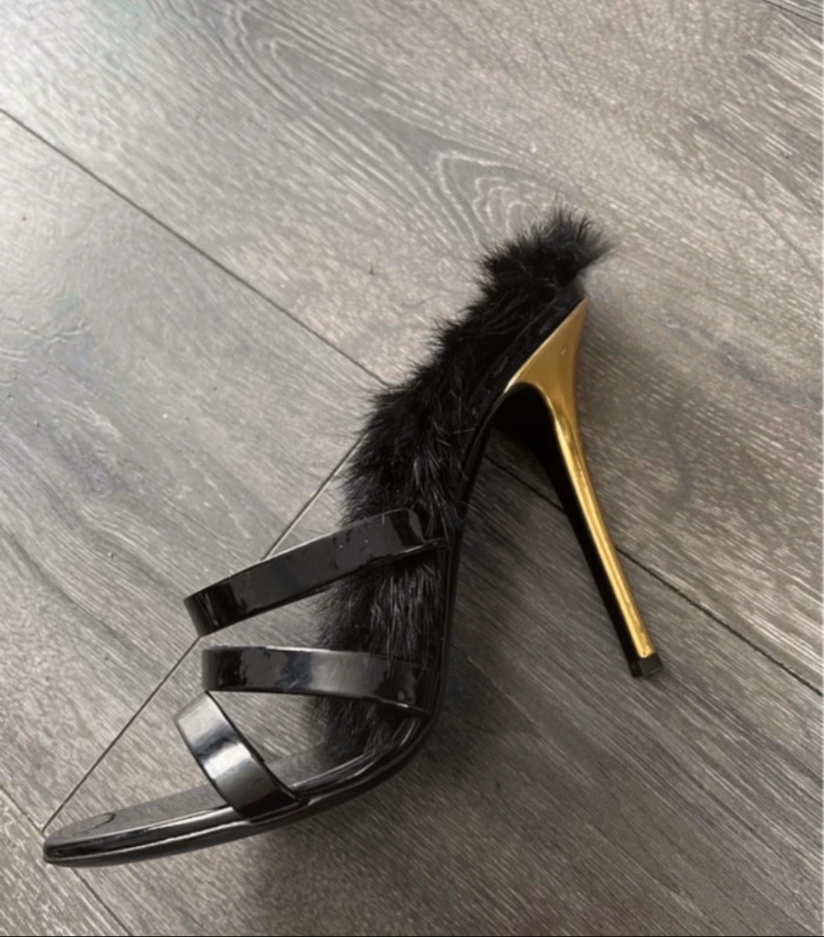 Винтидж обувки Giuseppe Zanotti с пухен детайл