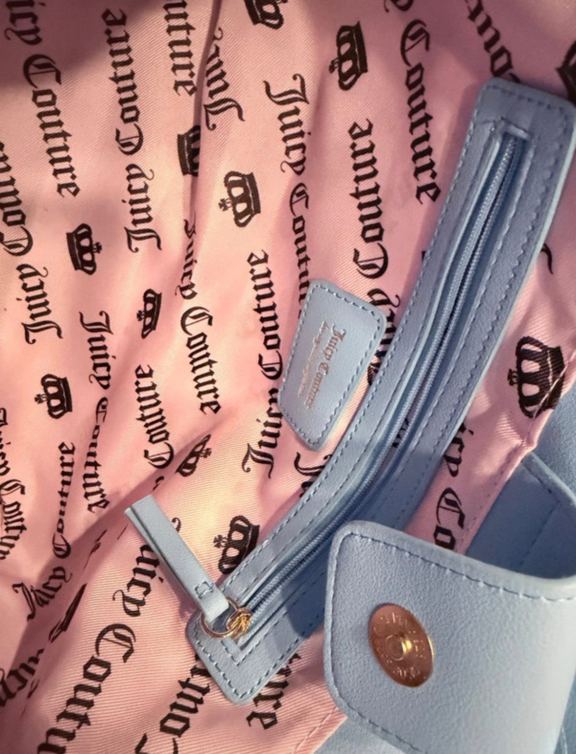 Juicy Couture Retro Strawberry Daydreamer Tote – Blue Gleam
