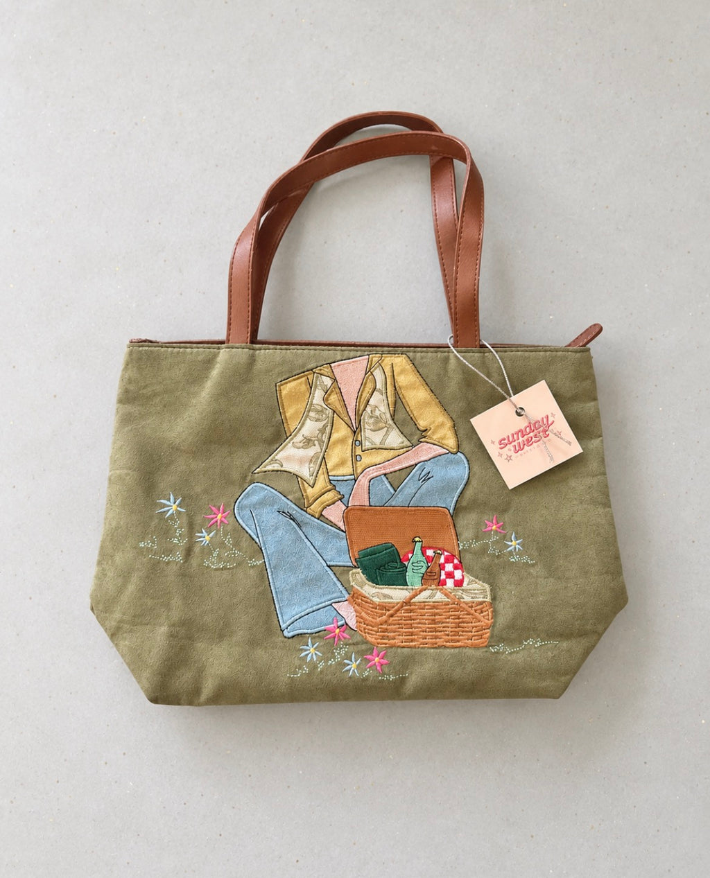 Longaberger Embroidered Picnic Tote чанта