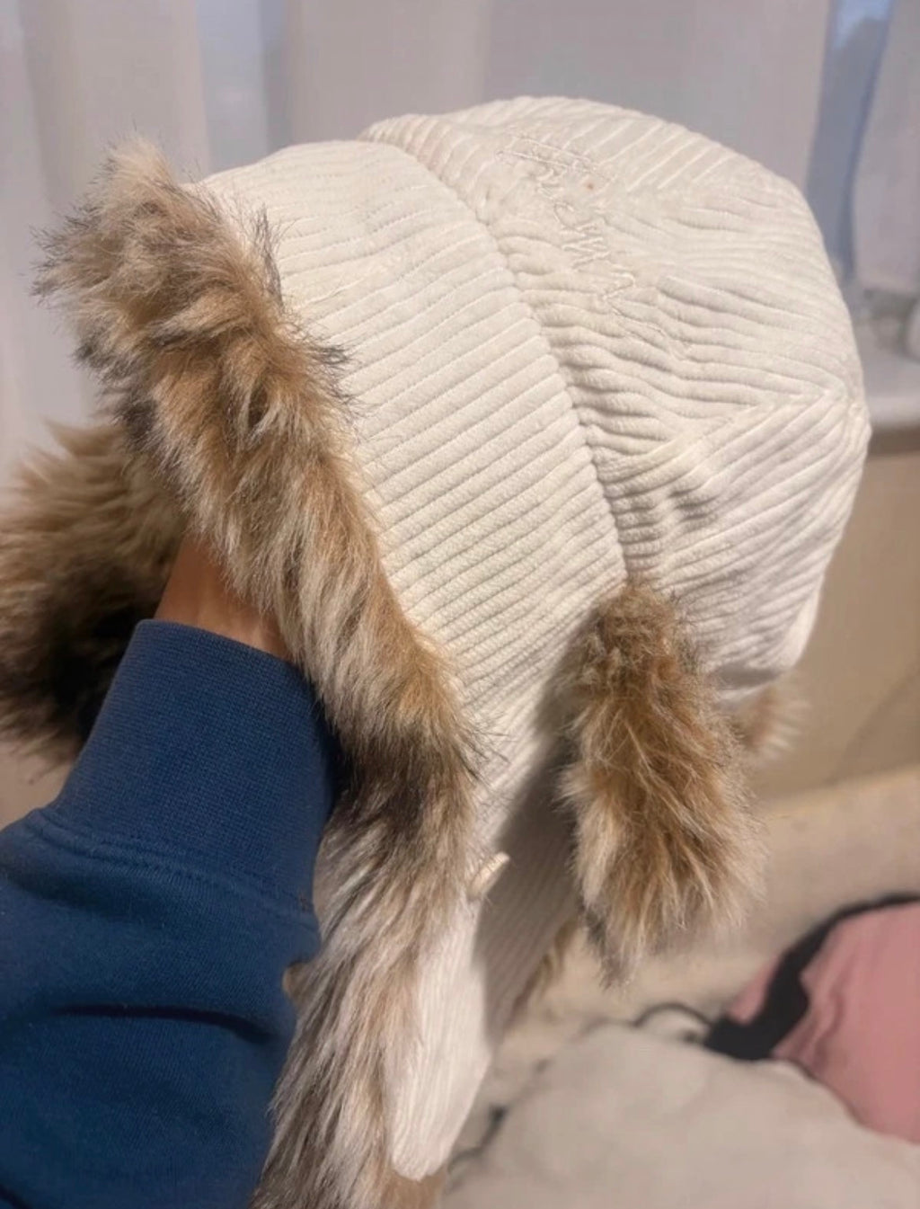 Винтидж зимна шапка Animal