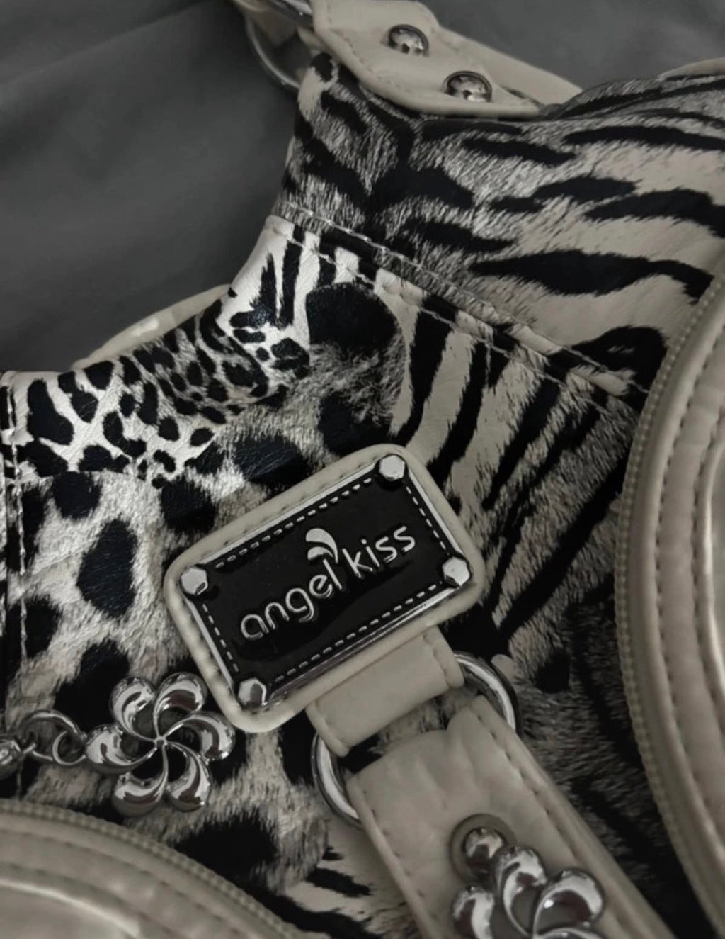 Angel Kiss Animal Print Y2K чанта