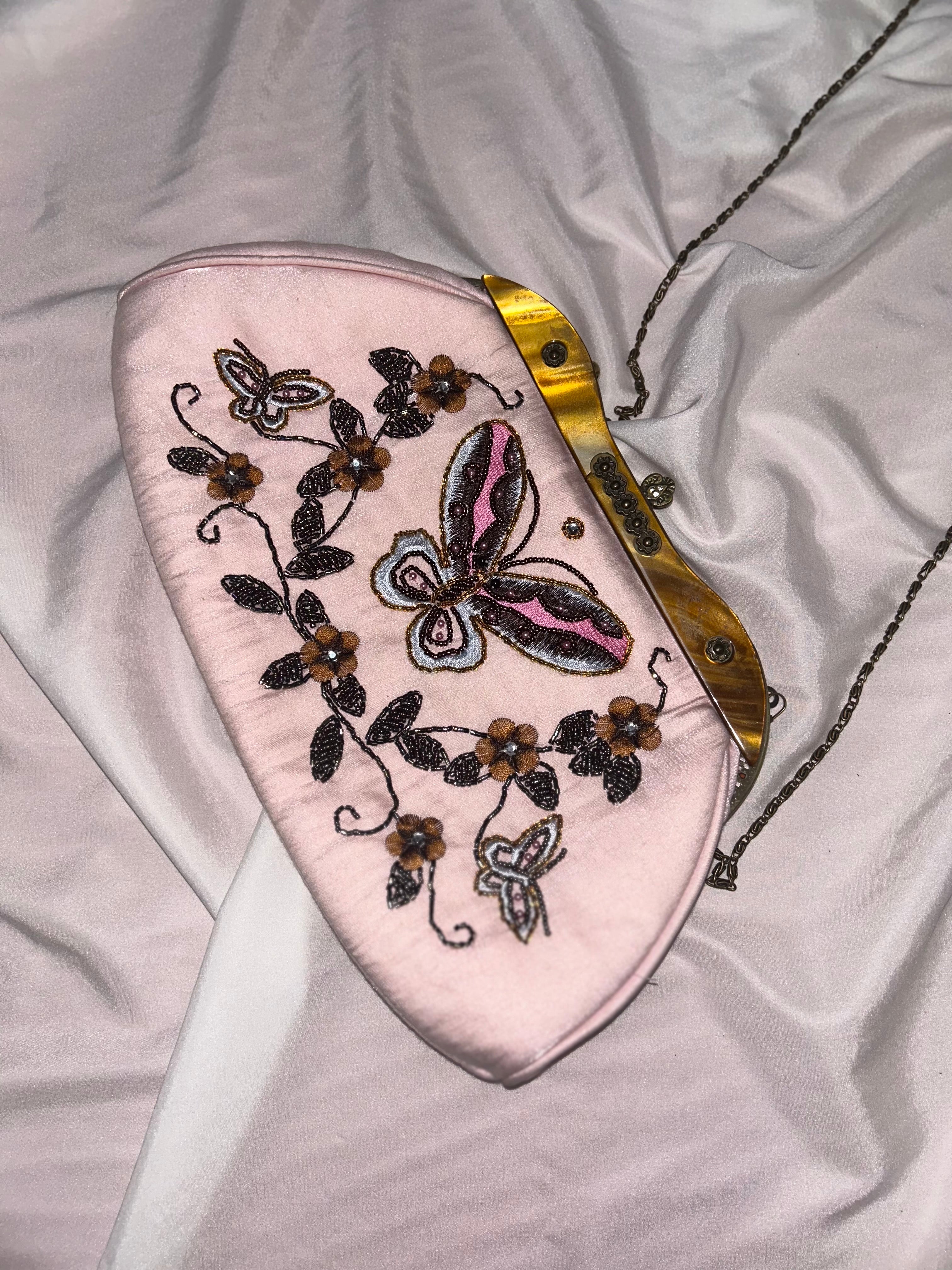Vintage Y2K pink beaded чанта с пеперуда