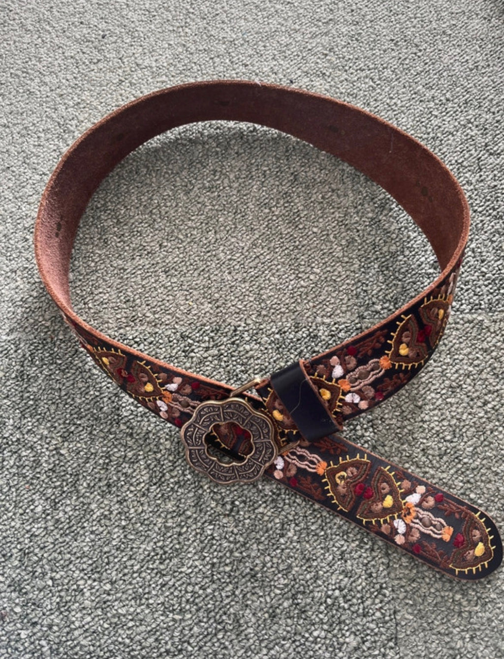 Lucky Brand кожен колан с флорална бродерия и винтидж катарама