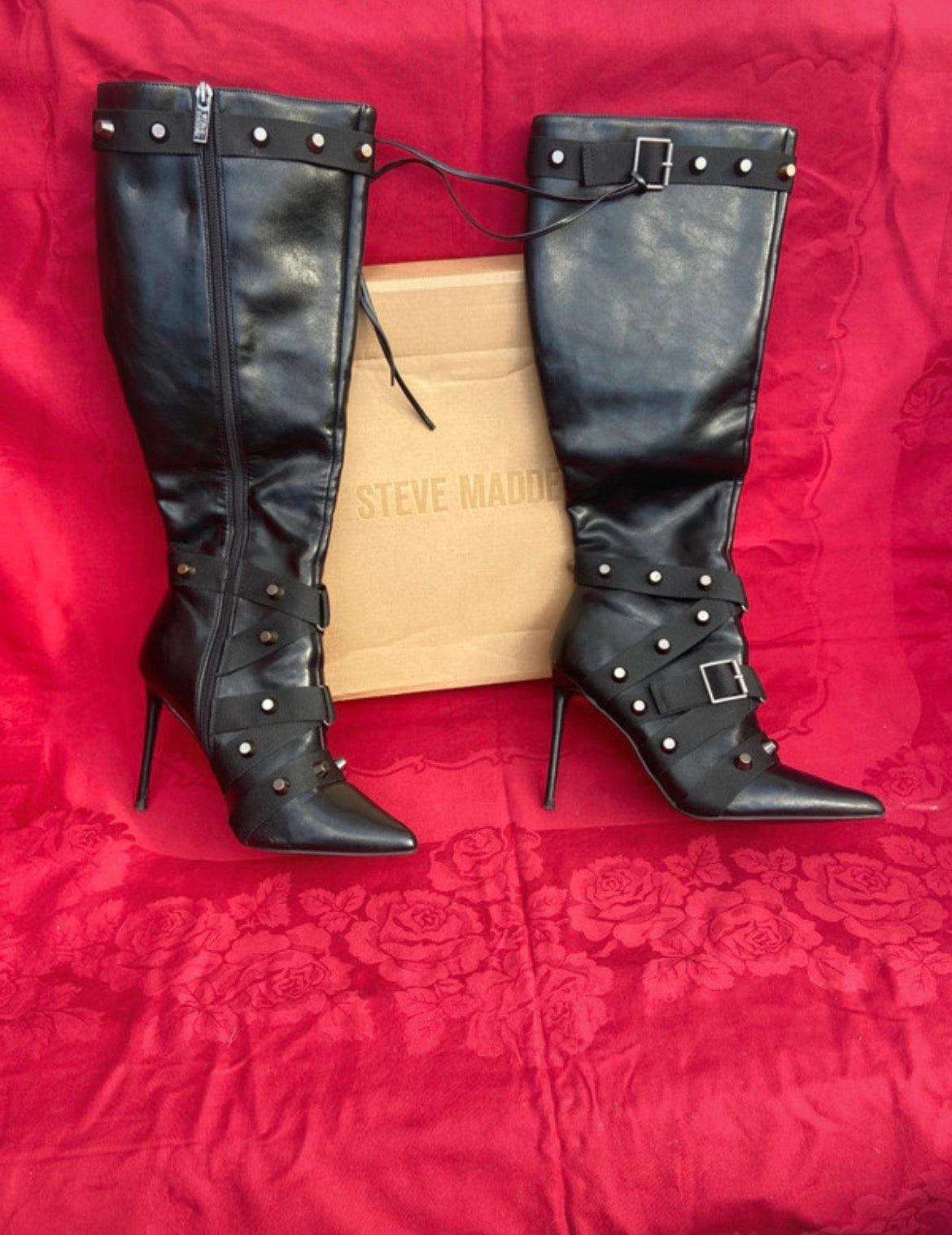 Steve Madden Finkle Studded Knee-High ботуши - 39